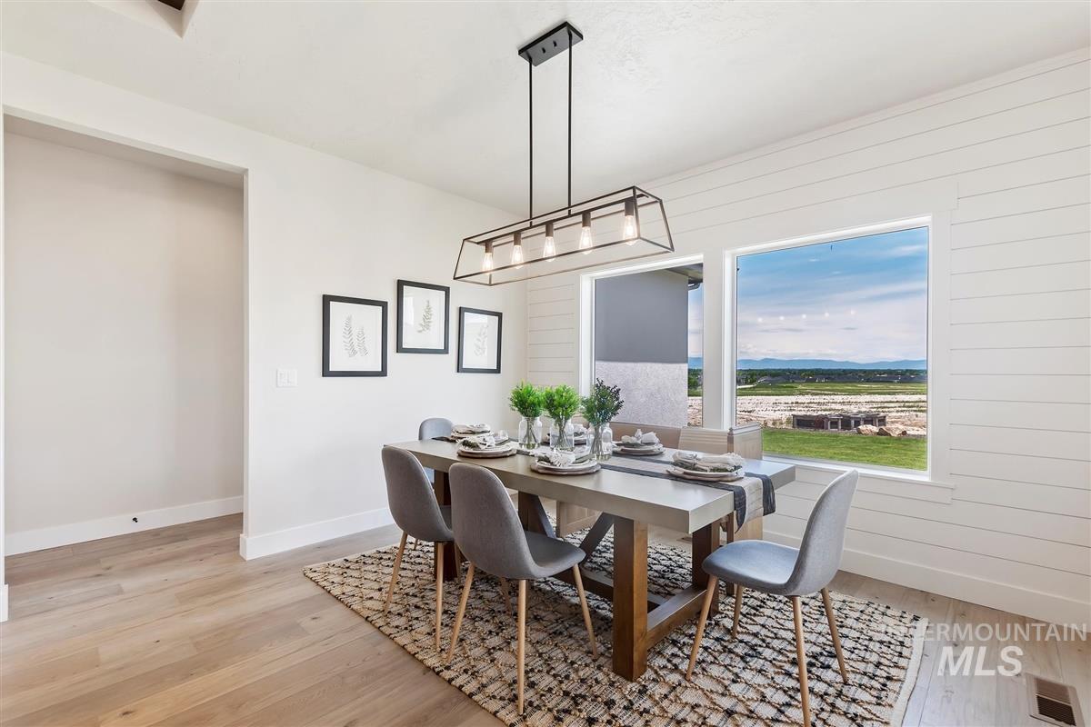 7132 E Chicken Hawk Loop, Nampa, Idaho 83686, 4 Bedrooms, 2 Bathrooms, Residential For Sale, Price $814,900,MLS 98959924