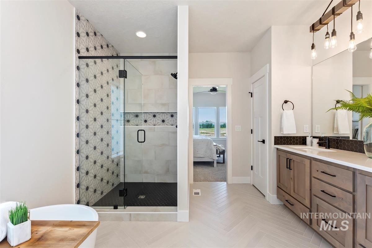 7132 E Chicken Hawk Loop, Nampa, Idaho 83686, 4 Bedrooms, 2 Bathrooms, Residential For Sale, Price $814,900,MLS 98959924