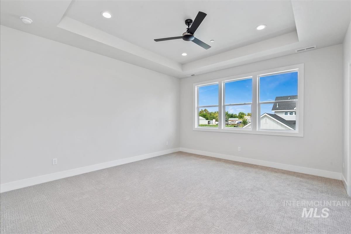 400 Hidden Mill Ct, Middleton, Idaho 83644, 4 Bedrooms, 2.5 Bathrooms, Residential For Sale, Price $624,900,MLS 98959939