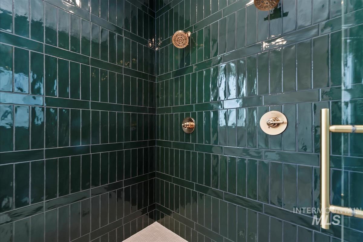 400 Hidden Mill Ct, Middleton, Idaho 83644, 4 Bedrooms, 2.5 Bathrooms, Residential For Sale, Price $624,900,MLS 98959939