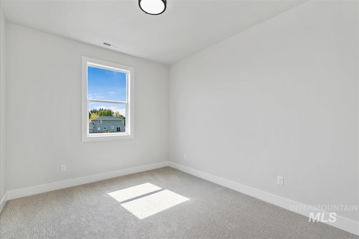 400 Hidden Mill Ct, Middleton, Idaho 83644, 4 Bedrooms, 2.5 Bathrooms, Residential For Sale, Price $624,900,MLS 98959939