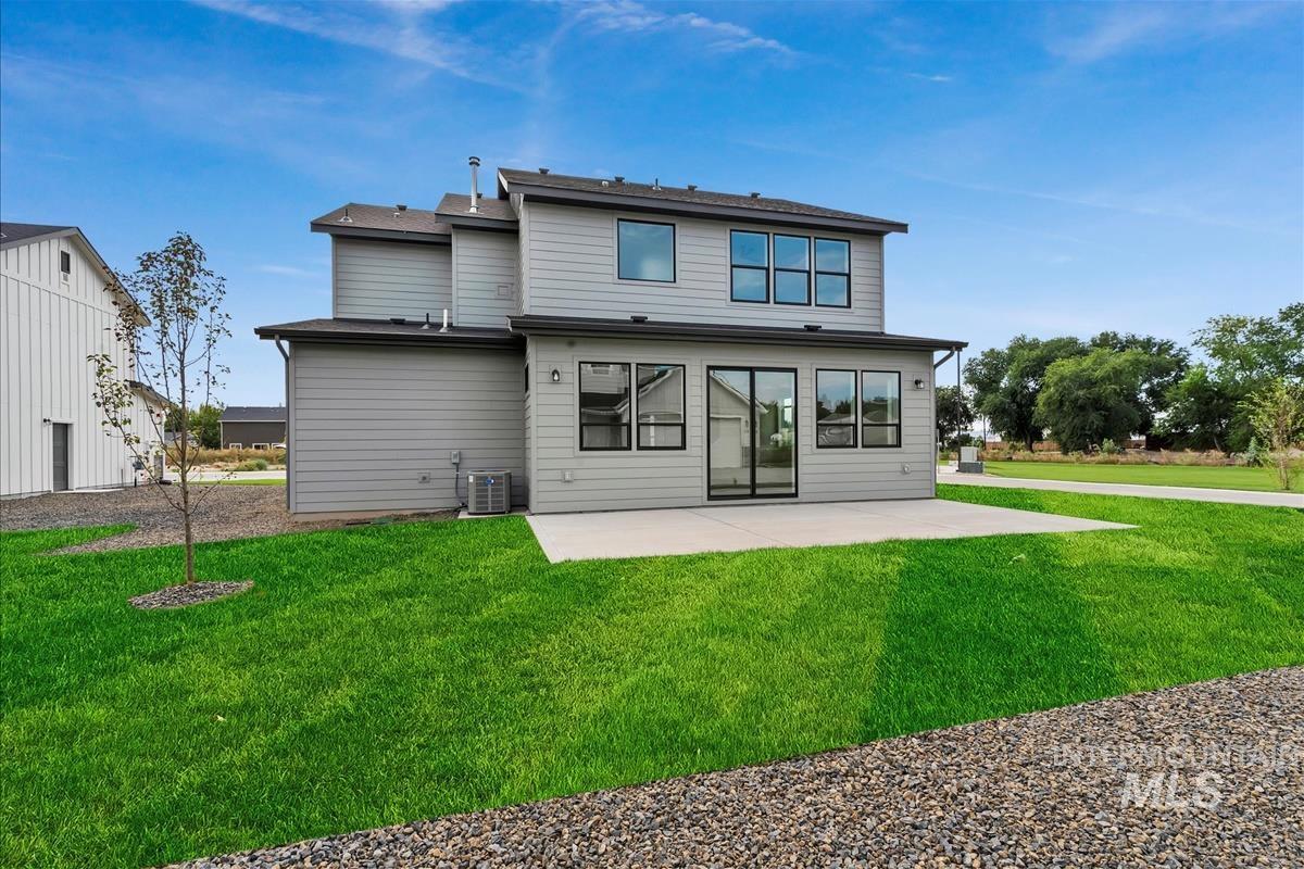 400 Hidden Mill Ct, Middleton, Idaho 83644, 4 Bedrooms, 2.5 Bathrooms, Residential For Sale, Price $624,900,MLS 98959939