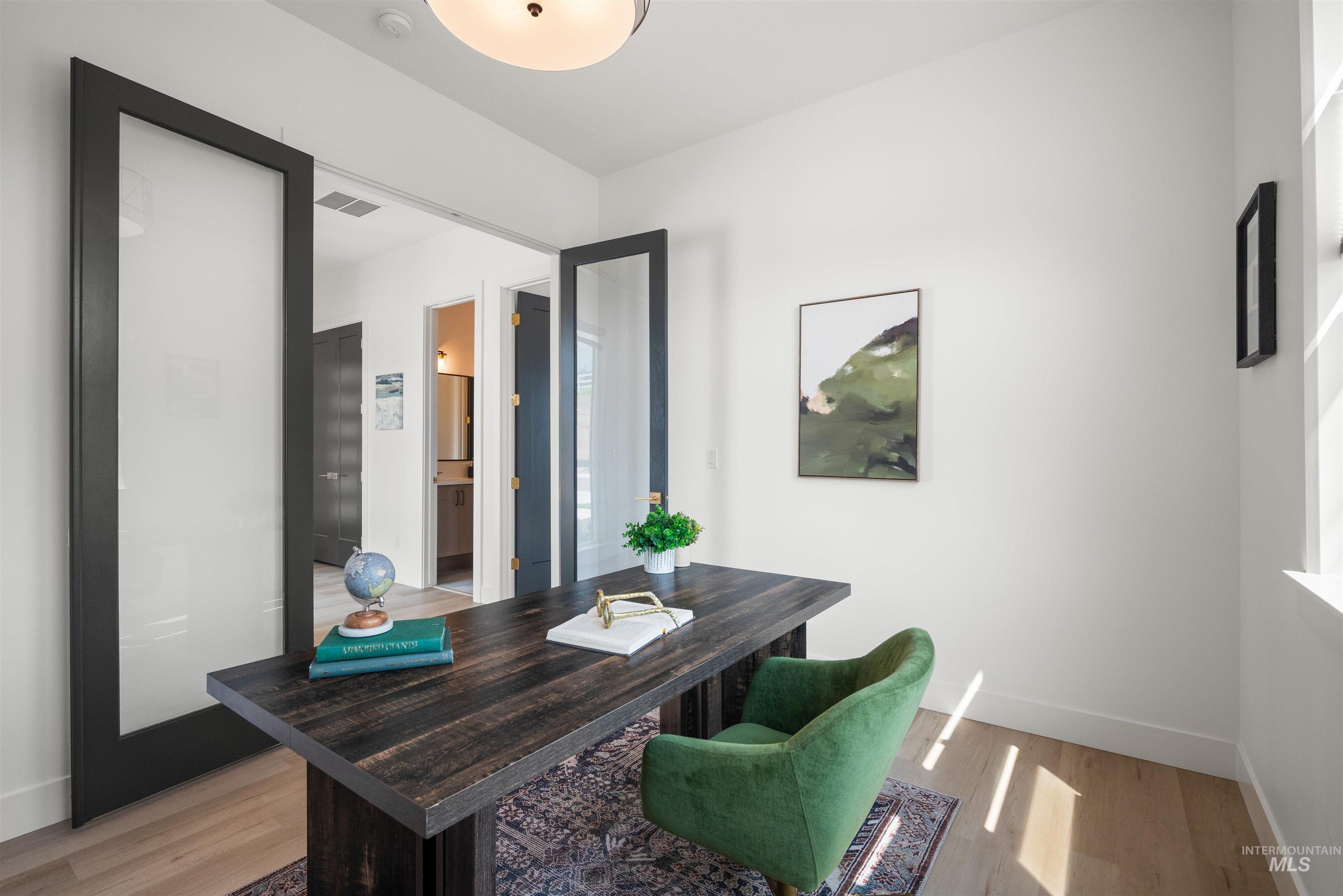 3024 E Parulo Drive, Meridian, Idaho 83642, 3 Bedrooms, 2.5 Bathrooms, Residential For Sale, Price $1,248,000,MLS 98959946