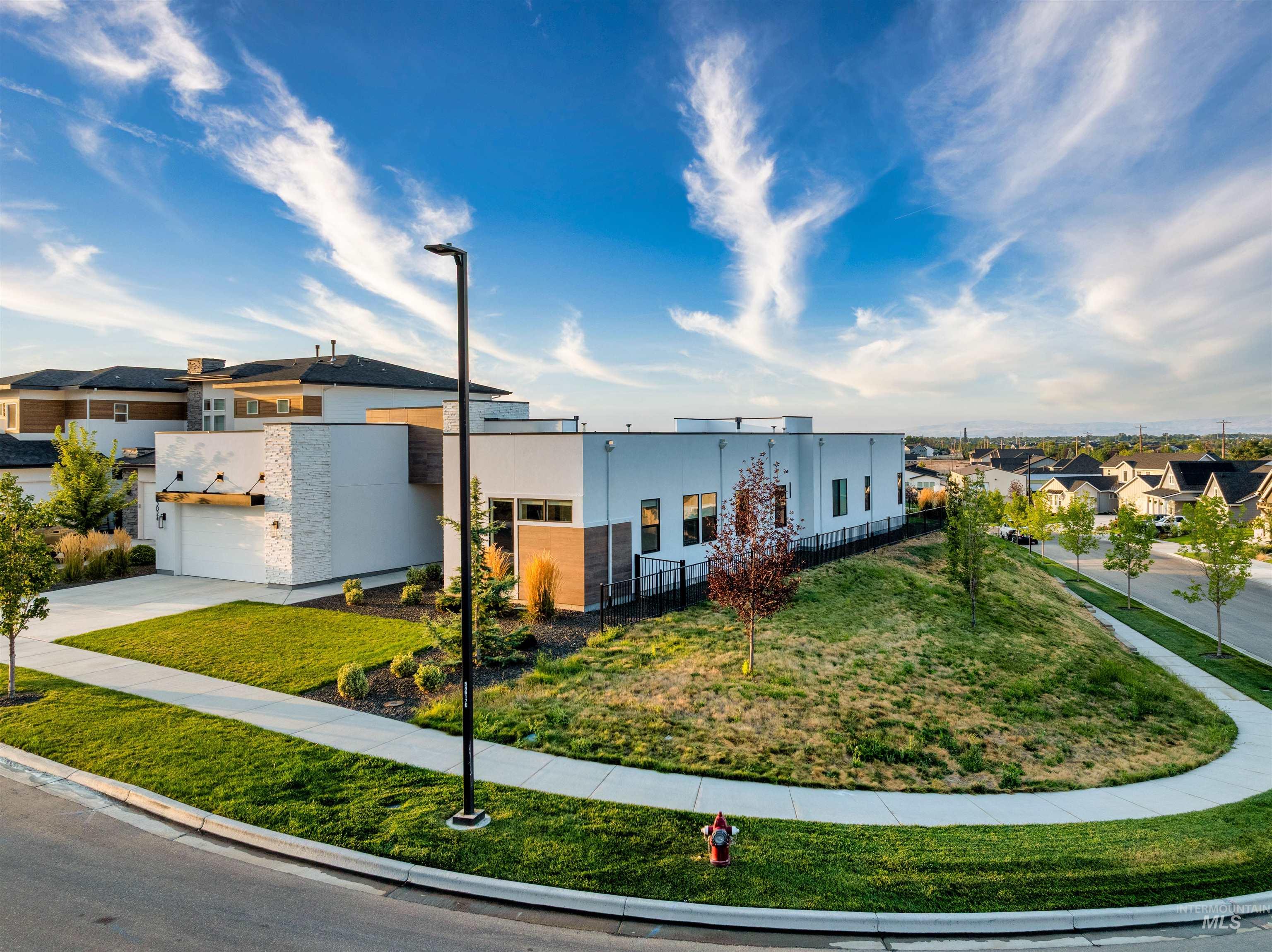 3024 E Parulo Drive, Meridian, Idaho 83642, 3 Bedrooms, 2.5 Bathrooms, Residential For Sale, Price $1,248,000,MLS 98959946