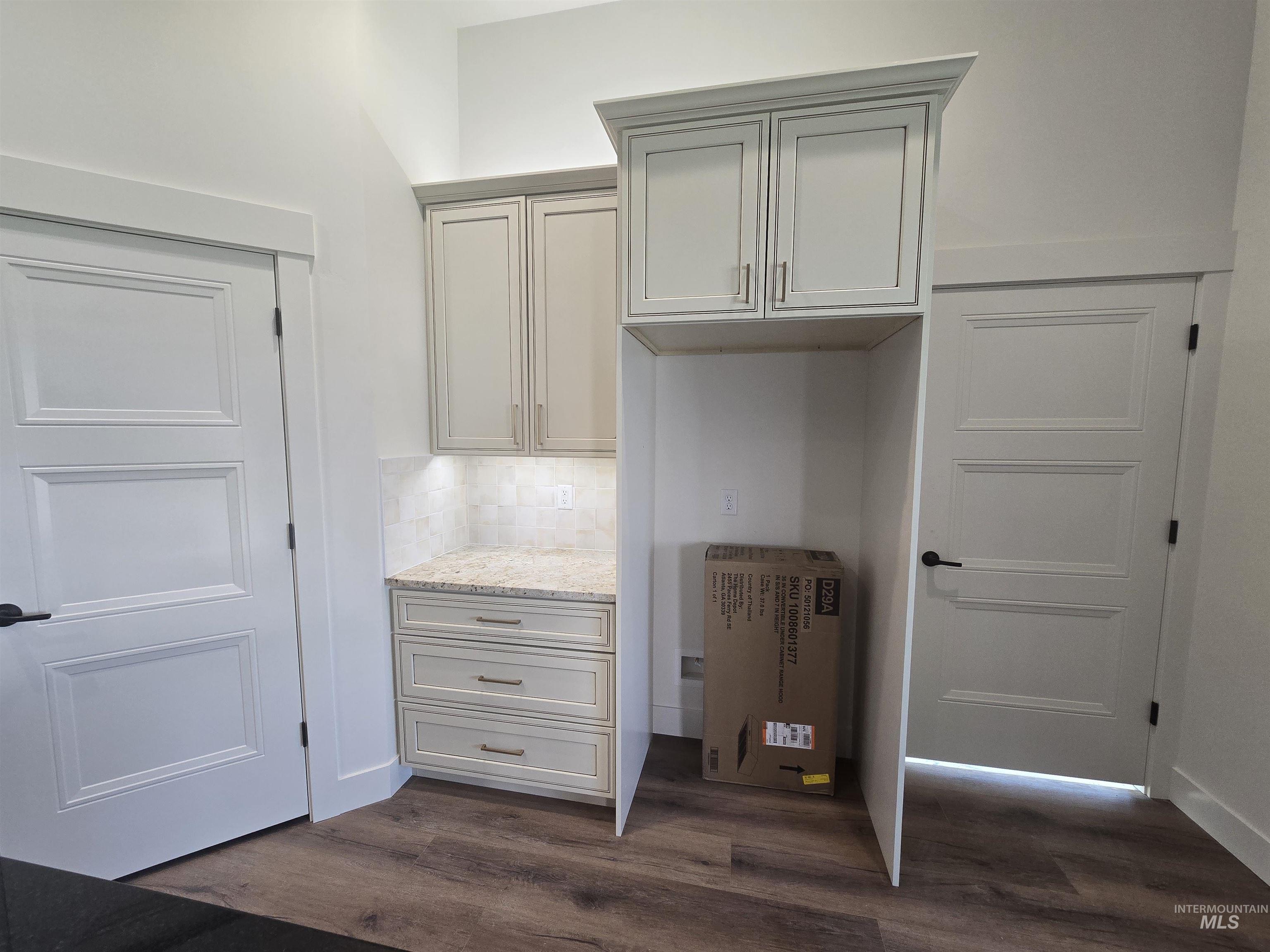 1557 Tule Dr., Twin Falls, Idaho 83301, 3 Bedrooms, 2.5 Bathrooms, Residential For Sale, Price $599,000,MLS 98959994