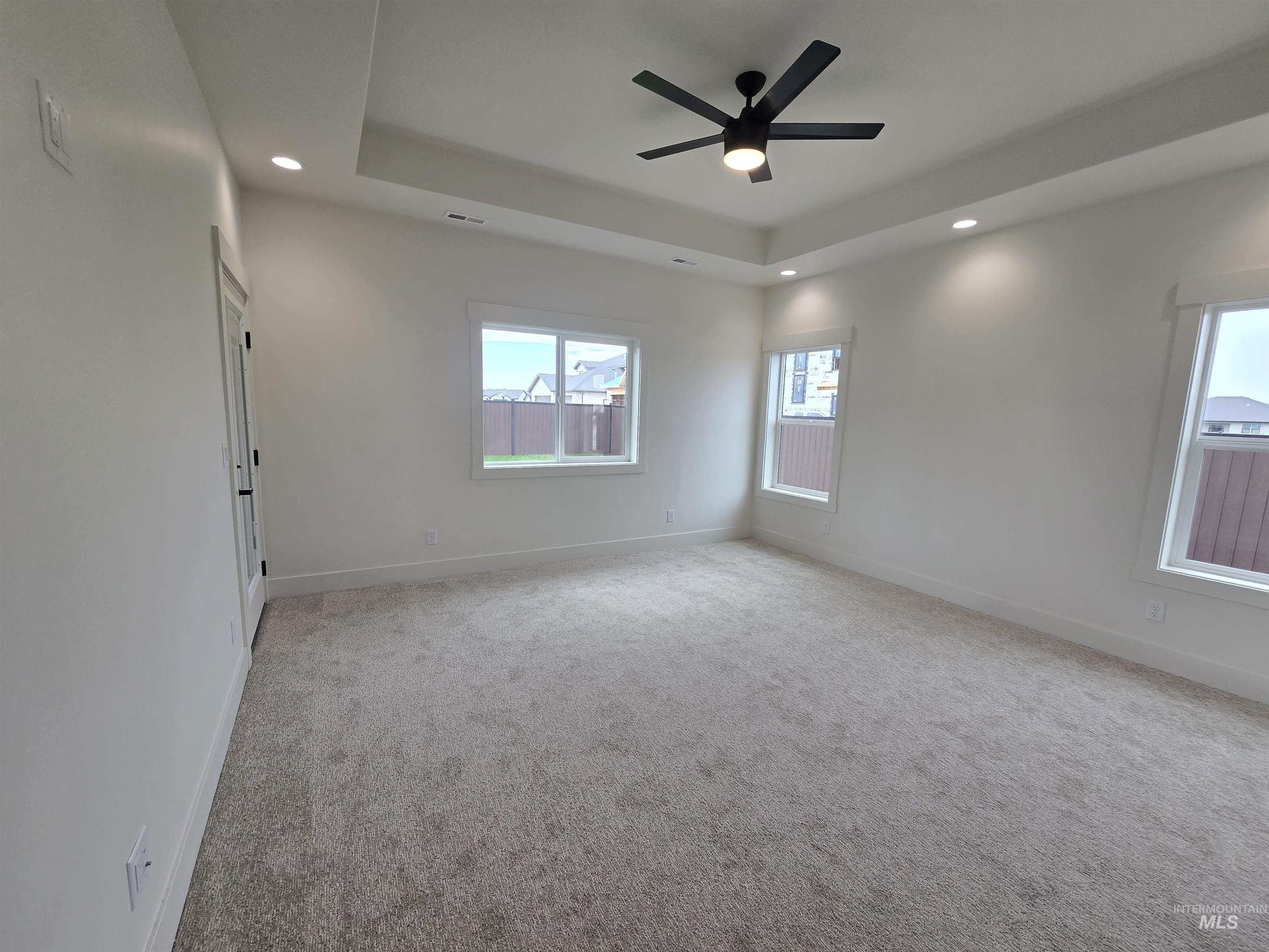 1557 Tule Dr., Twin Falls, Idaho 83301, 3 Bedrooms, 2.5 Bathrooms, Residential For Sale, Price $599,000,MLS 98959994