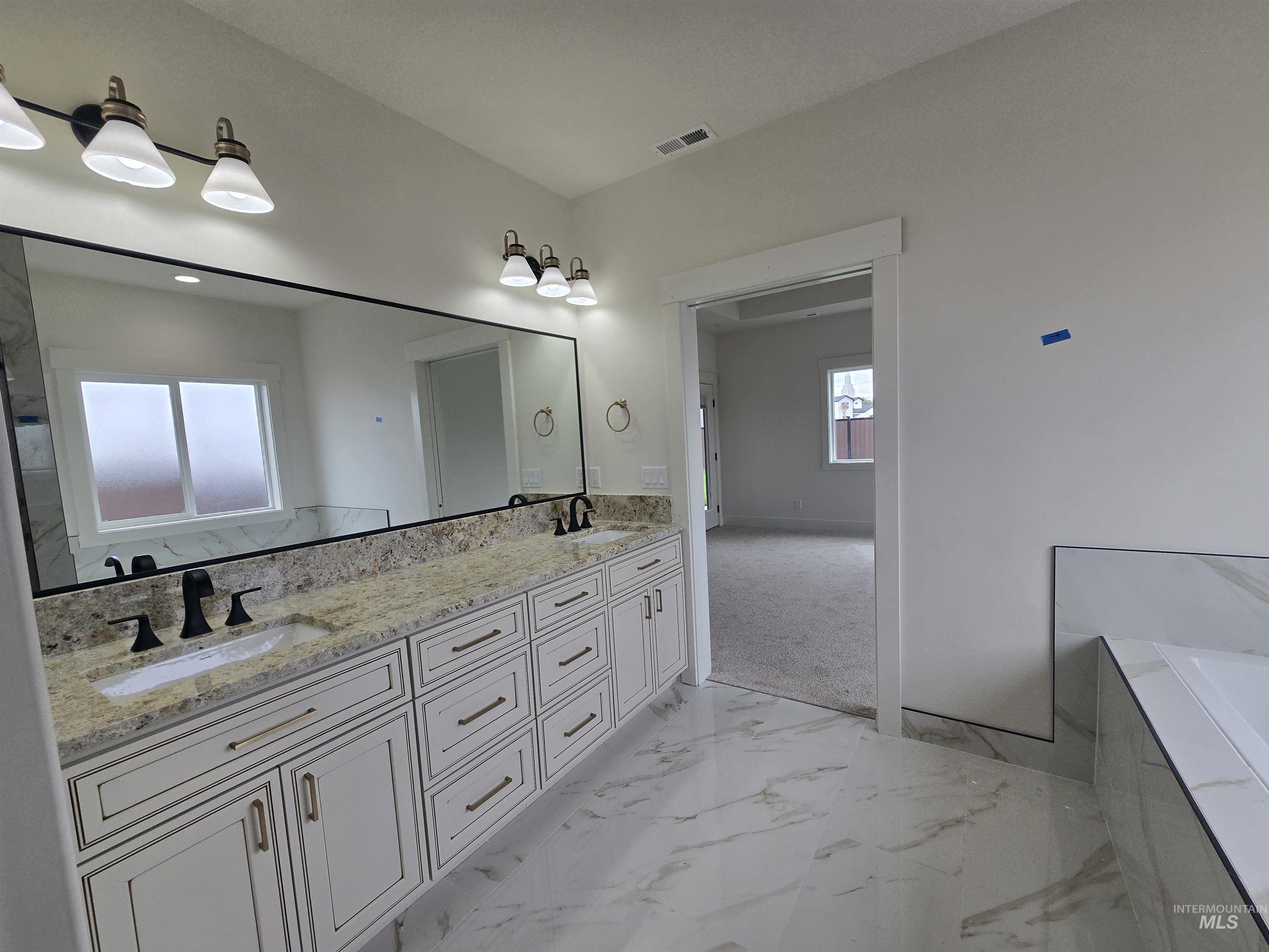 1557 Tule Dr., Twin Falls, Idaho 83301, 3 Bedrooms, 2.5 Bathrooms, Residential For Sale, Price $599,000,MLS 98959994