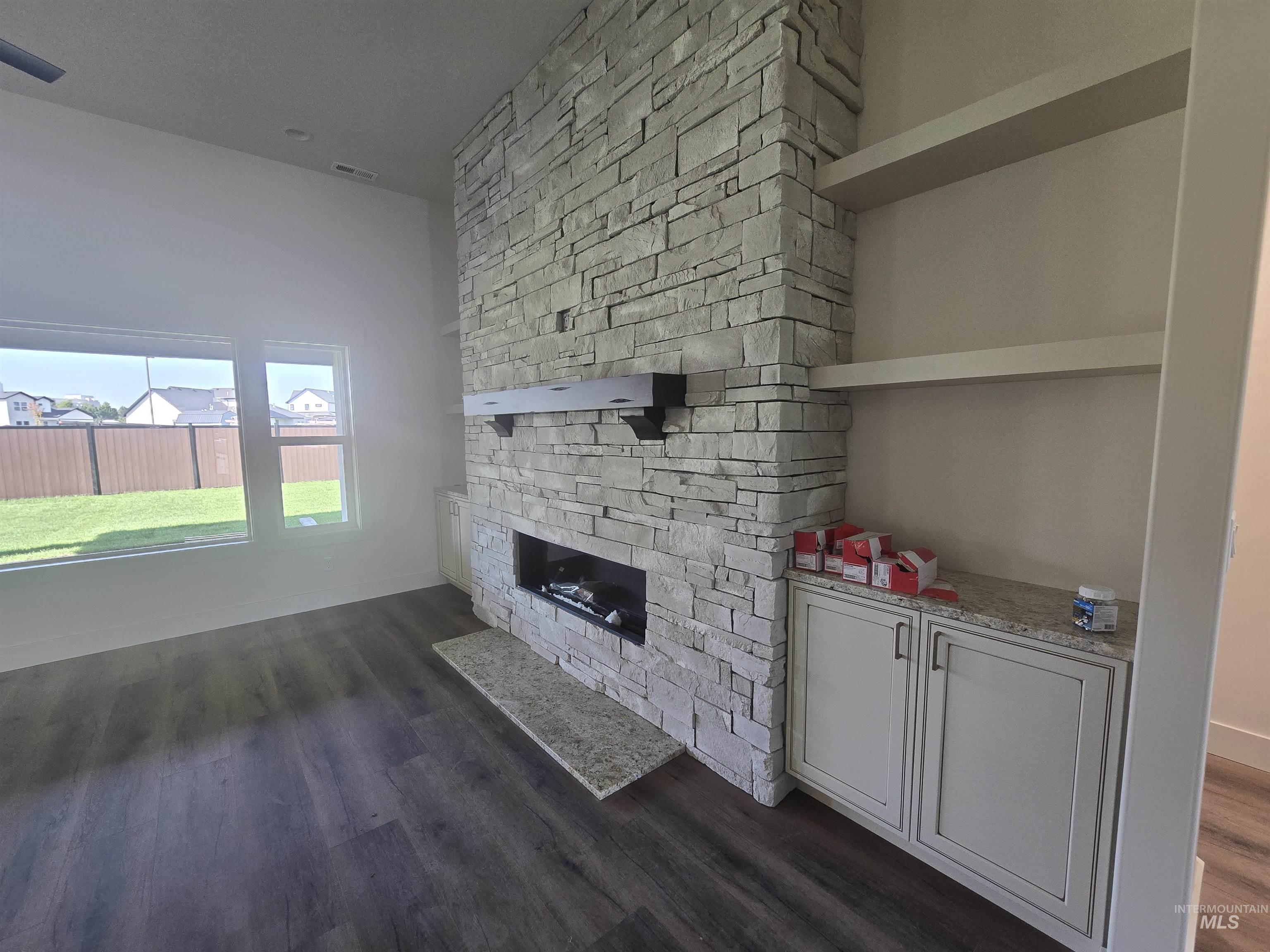 1557 Tule Dr., Twin Falls, Idaho 83301, 3 Bedrooms, 2.5 Bathrooms, Residential For Sale, Price $599,000,MLS 98959994