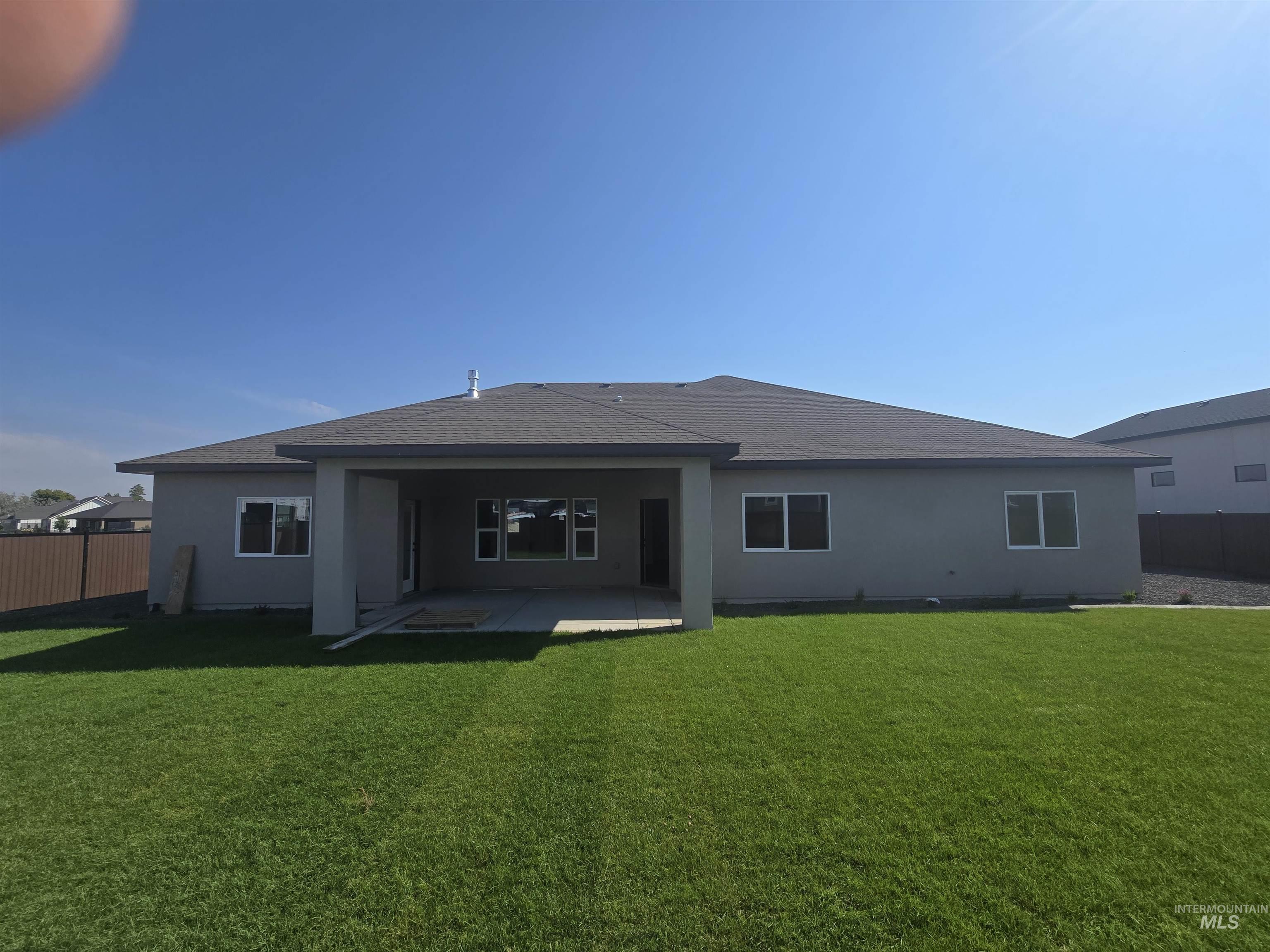 1557 Tule Dr., Twin Falls, Idaho 83301, 3 Bedrooms, 2.5 Bathrooms, Residential For Sale, Price $599,000,MLS 98959994