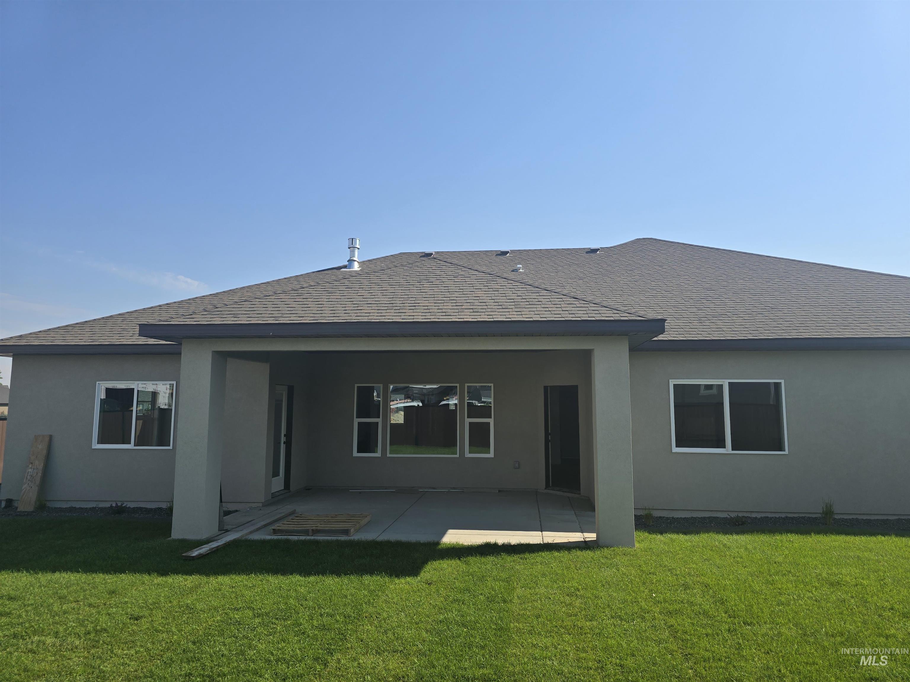1557 Tule Dr., Twin Falls, Idaho 83301, 3 Bedrooms, 2.5 Bathrooms, Residential For Sale, Price $599,000,MLS 98959994