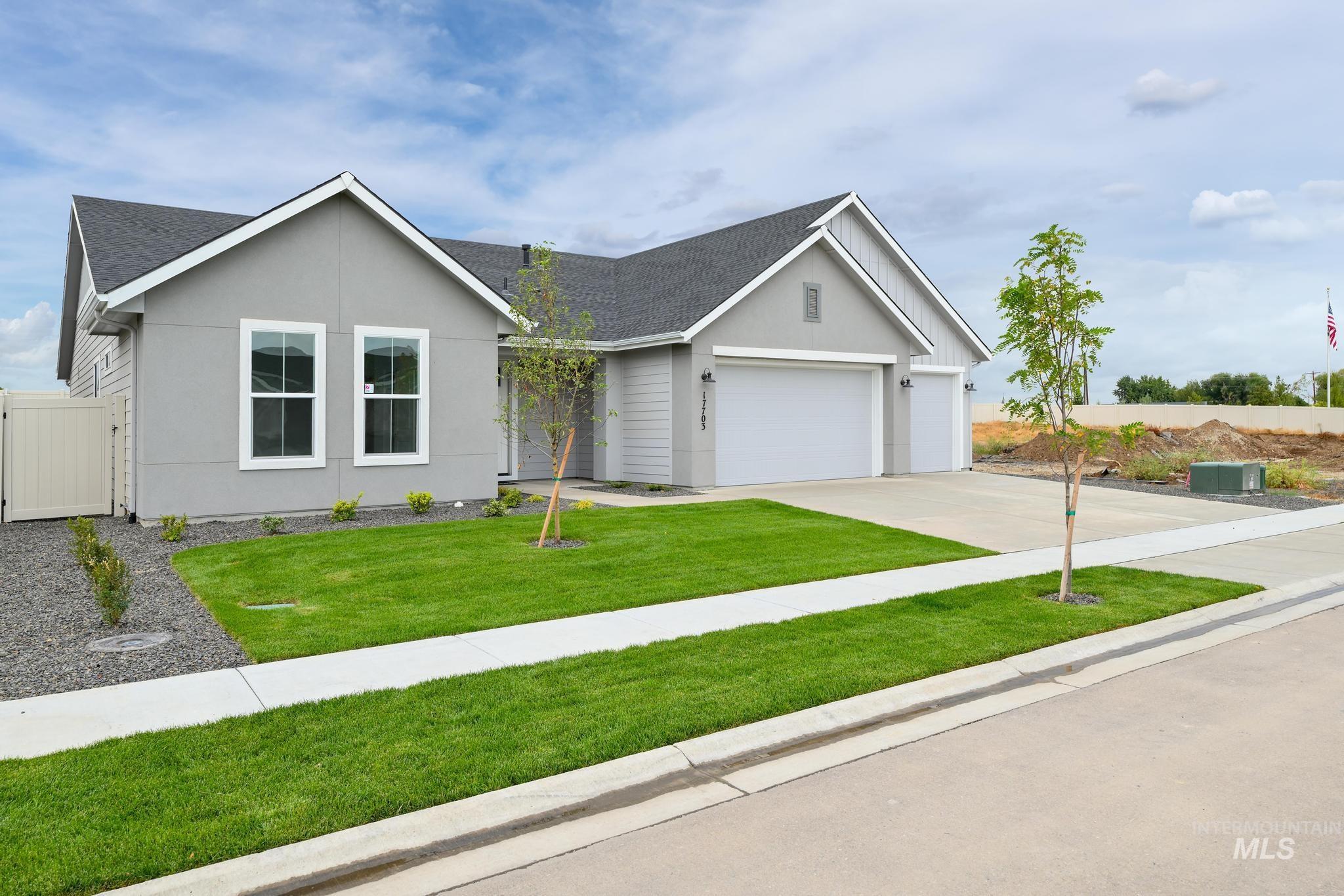 17703 N Peltzer Ave, Nampa, Idaho 83687, 3 Bedrooms, 2.5 Bathrooms, Residential For Sale, Price $569,000,MLS 98959995