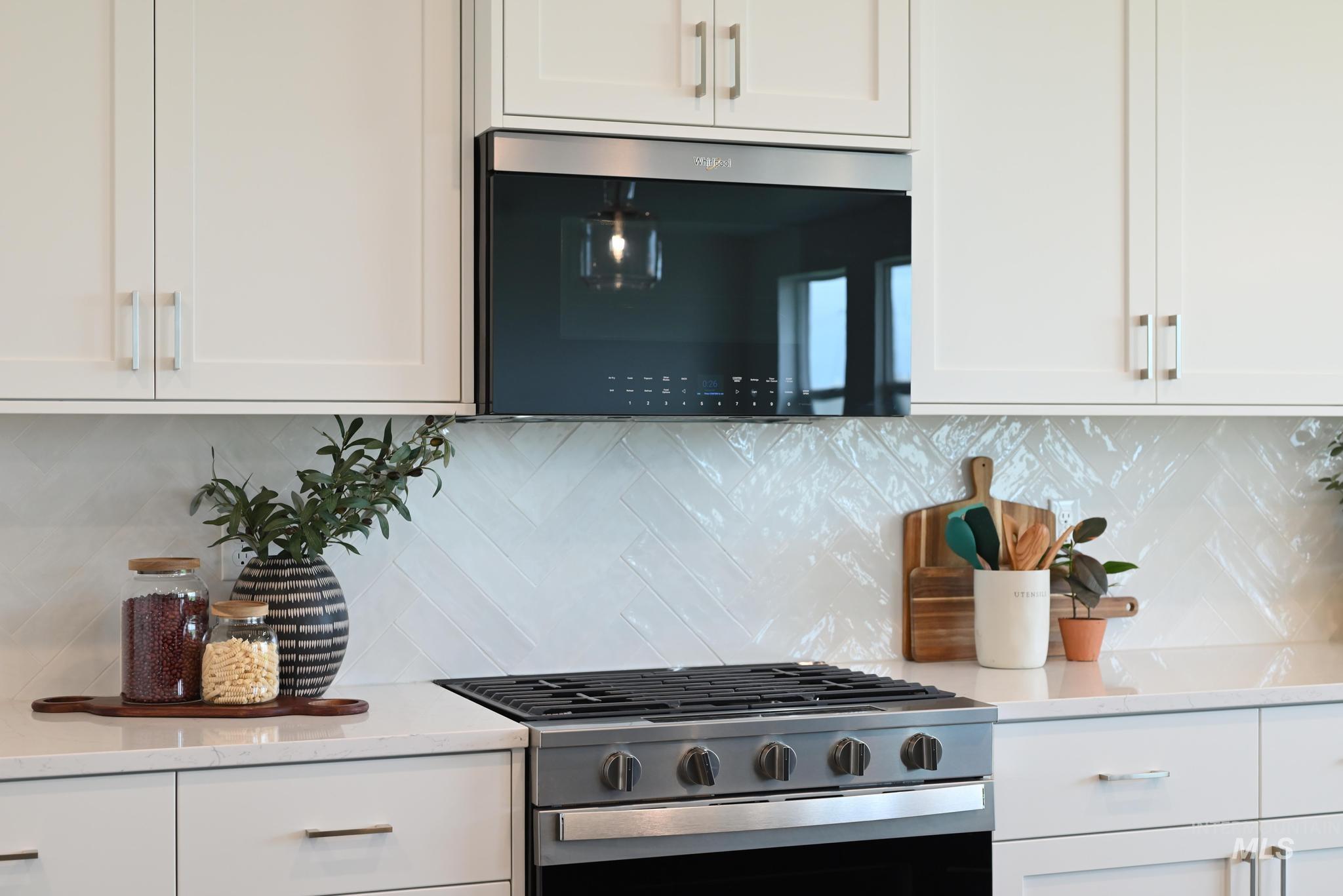 17703 N Peltzer Ave, Nampa, Idaho 83687, 3 Bedrooms, 2.5 Bathrooms, Residential For Sale, Price $569,000,MLS 98959995