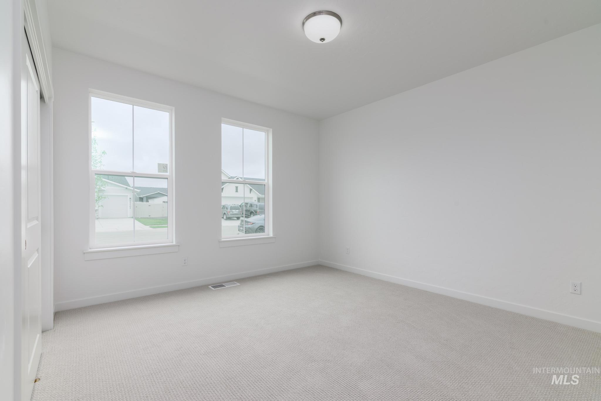 17703 N Peltzer Ave, Nampa, Idaho 83687, 3 Bedrooms, 2.5 Bathrooms, Residential For Sale, Price $569,000,MLS 98959995