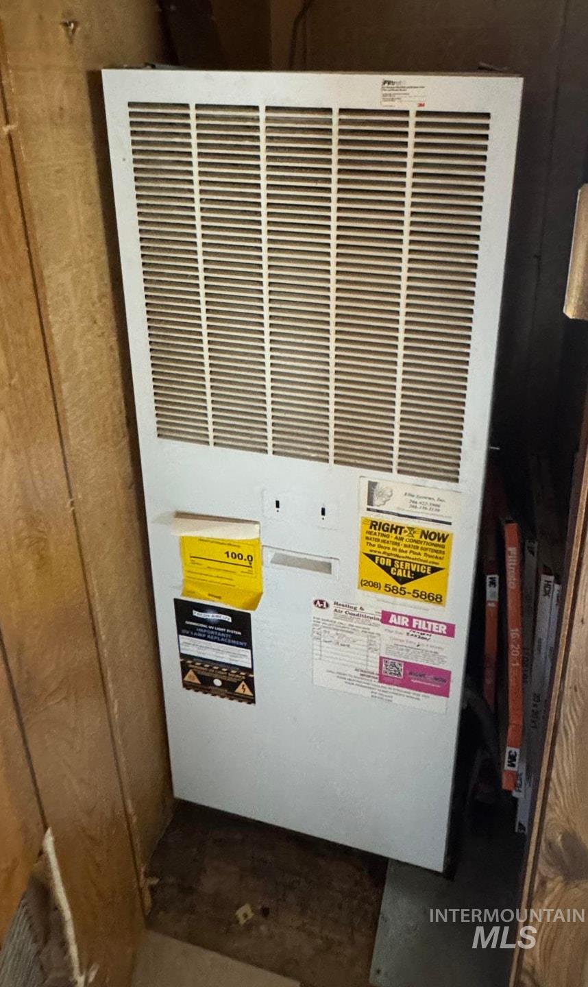 10369 W Florence Ln, Boise, Idaho 83704-8074, 3 Bedrooms, 2 Bathrooms, Residential For Sale, Price $75,000, 98959999