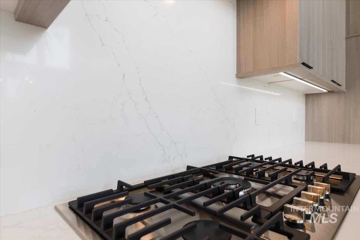 7689 W Lookout View St, Meridian, Idaho 83646, 3 Bedrooms, 2.5 Bathrooms, Residential For Sale, Price $949,900,MLS 98960015