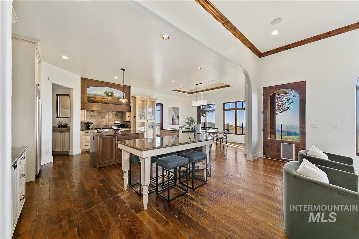 4800 E Wild Horse Lane, Boise, Idaho 83712, 5 Bedrooms, 3.5 Bathrooms, Residential Income For Rent, Price $2,195,000,MLS 98960029