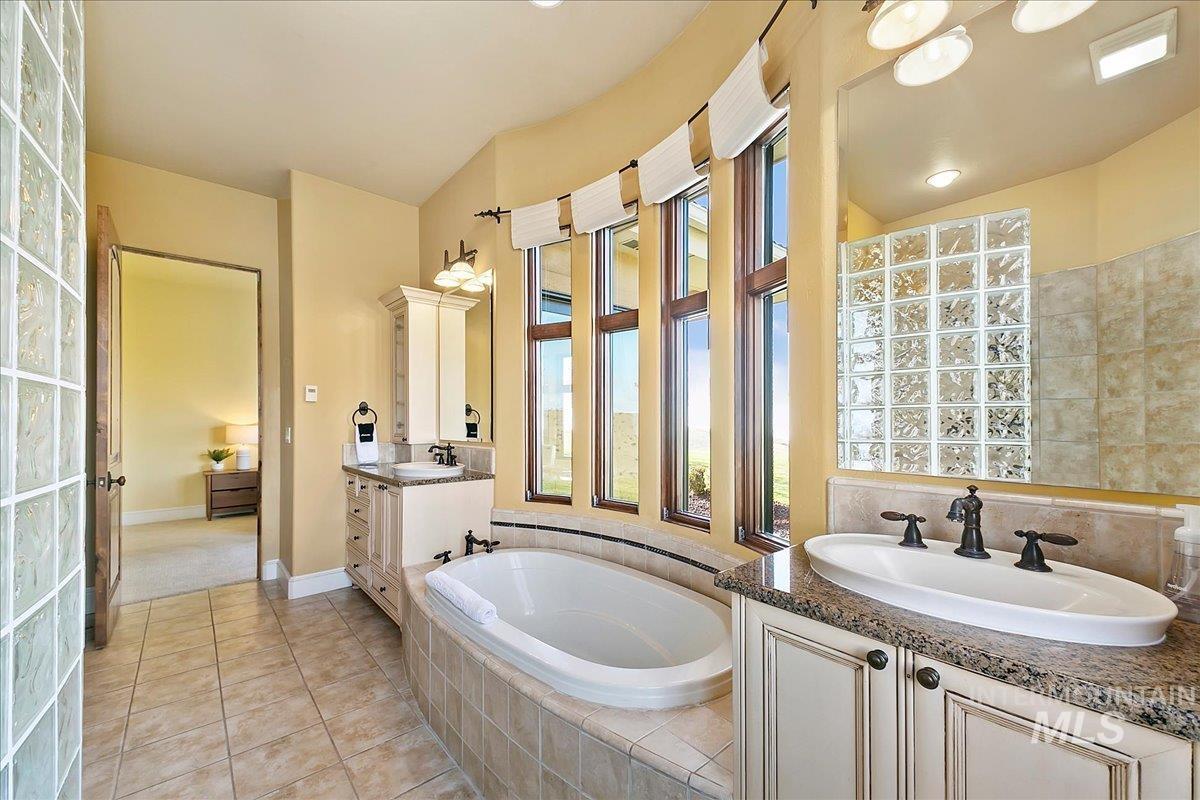 4800 E Wild Horse Lane, Boise, Idaho 83712, 5 Bedrooms, 3.5 Bathrooms, Residential Income For Rent, Price $2,195,000,MLS 98960029