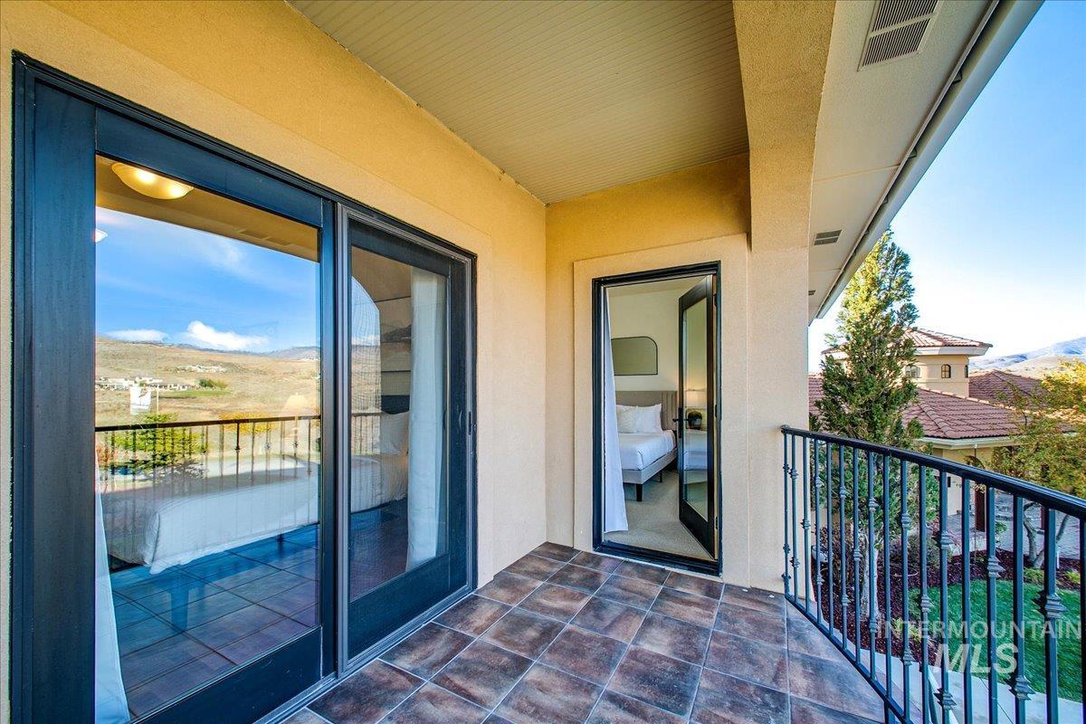 4800 E Wild Horse Lane, Boise, Idaho 83712, 5 Bedrooms, 3.5 Bathrooms, Residential Income For Rent, Price $2,195,000,MLS 98960029