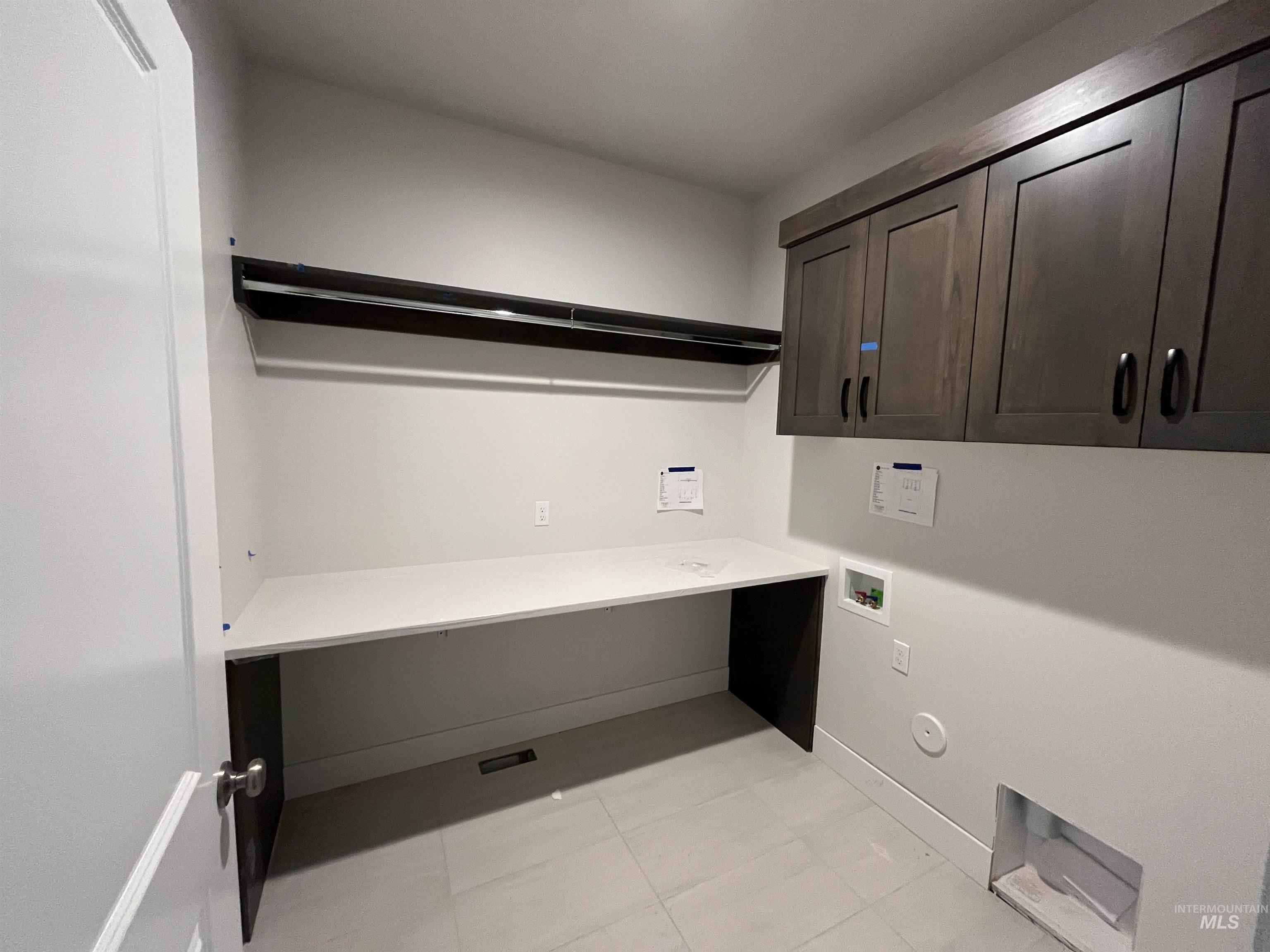 375 S Strut Way, Boise, Idaho 83716, 4 Bedrooms, 2.5 Bathrooms, Residential For Sale, Price $699,900,MLS 98960065