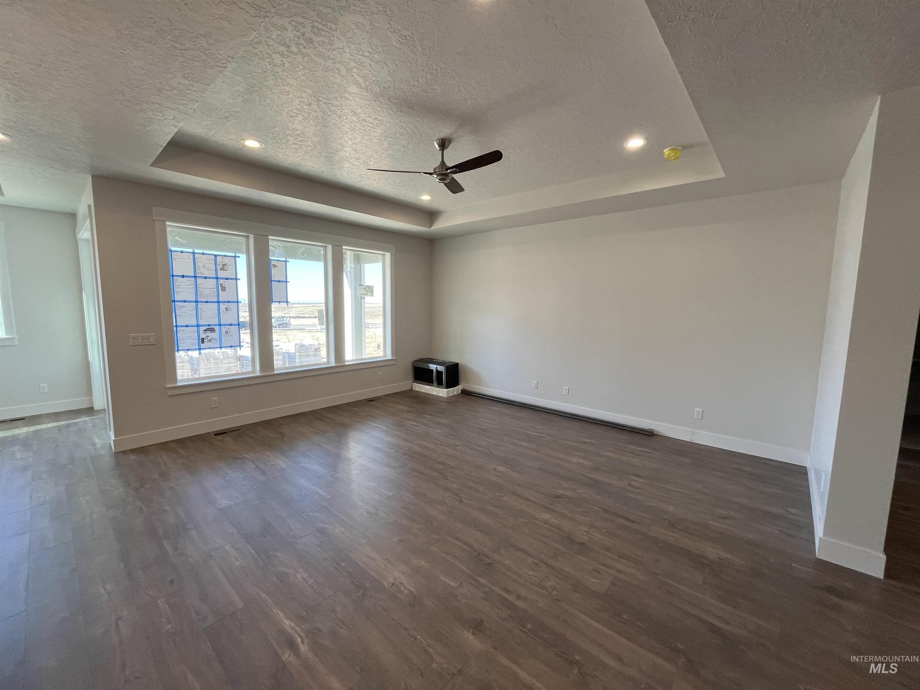 375 S Strut Way, Boise, Idaho 83716, 4 Bedrooms, 2.5 Bathrooms, Residential For Sale, Price $699,900,MLS 98960065