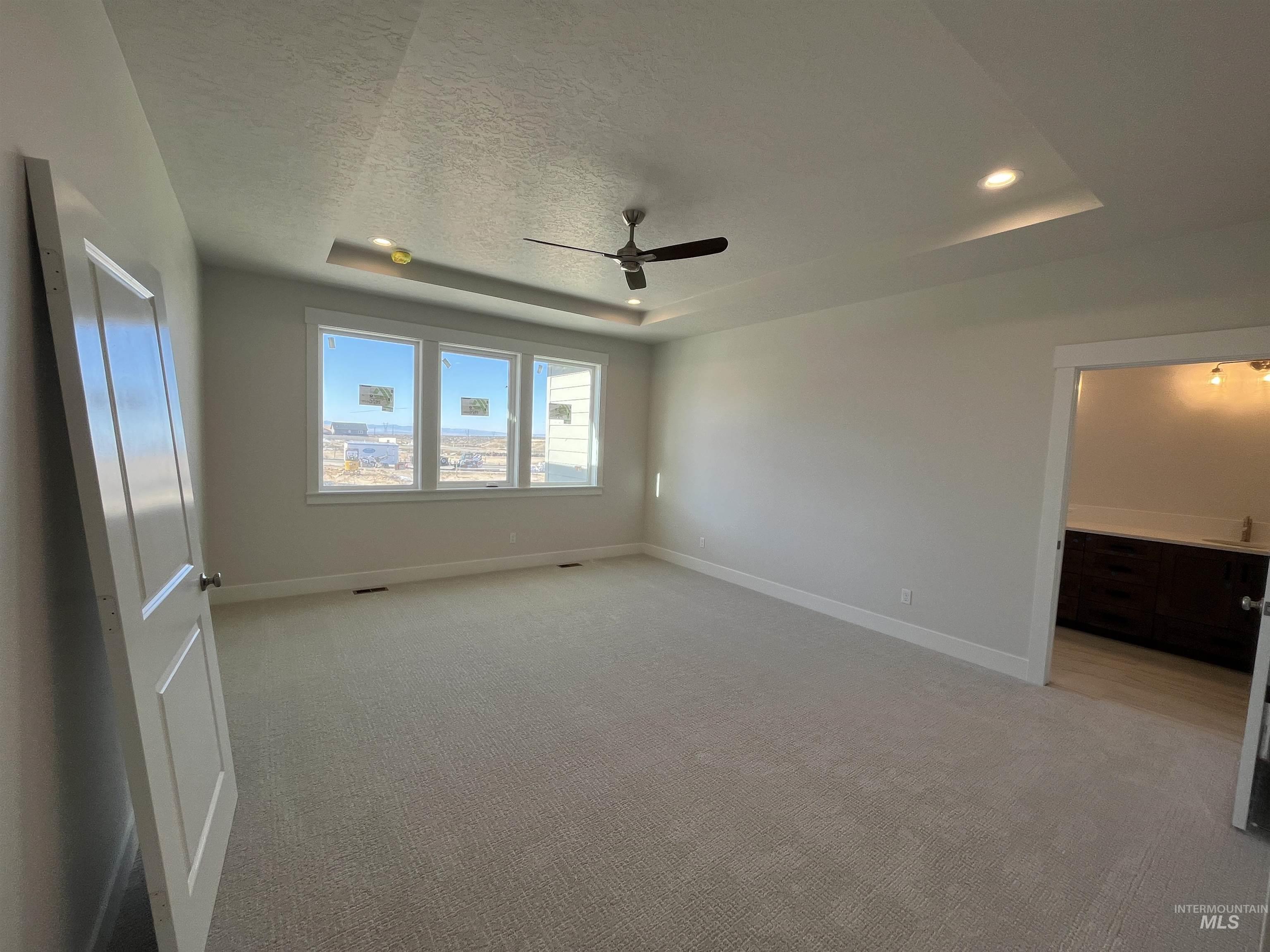 375 S Strut Way, Boise, Idaho 83716, 4 Bedrooms, 2.5 Bathrooms, Residential For Sale, Price $699,900,MLS 98960065