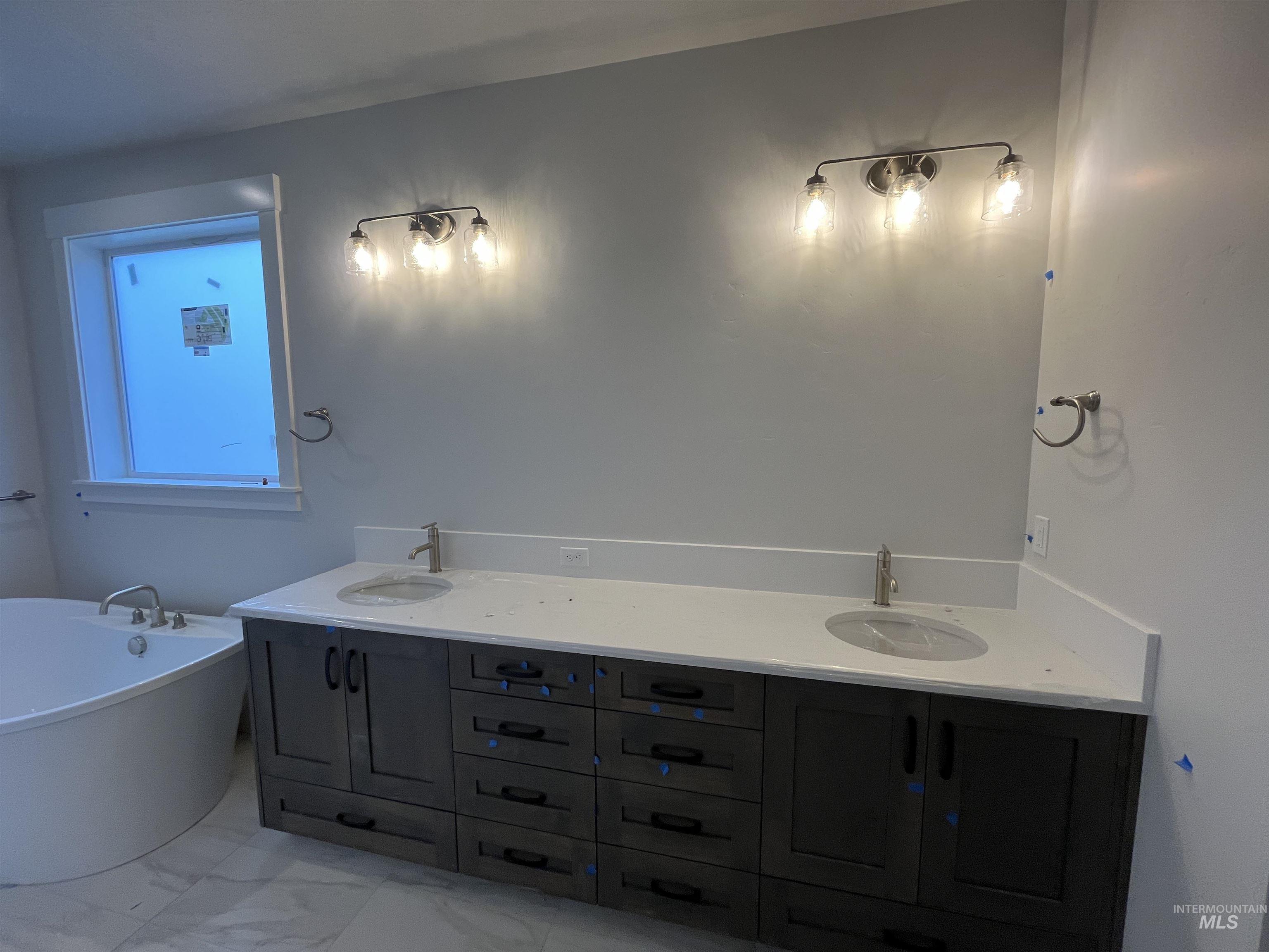 375 S Strut Way, Boise, Idaho 83716, 4 Bedrooms, 2.5 Bathrooms, Residential For Sale, Price $699,900,MLS 98960065