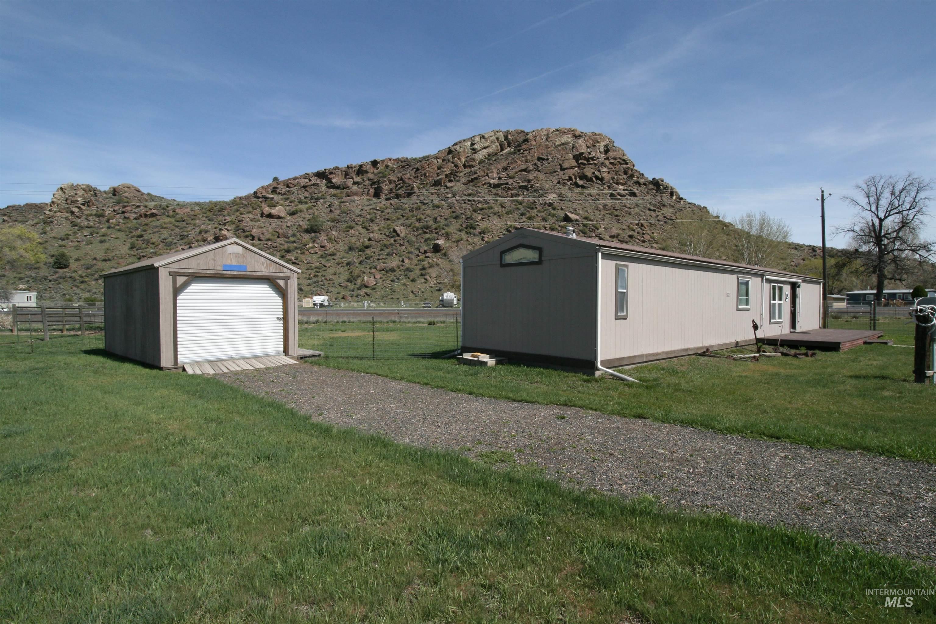 1303 Florence Drive, Jordan Valley, Oregon 97910, 2 Bedrooms, 2 Bathrooms, Residential For Sale, Price $119,900, 98960108