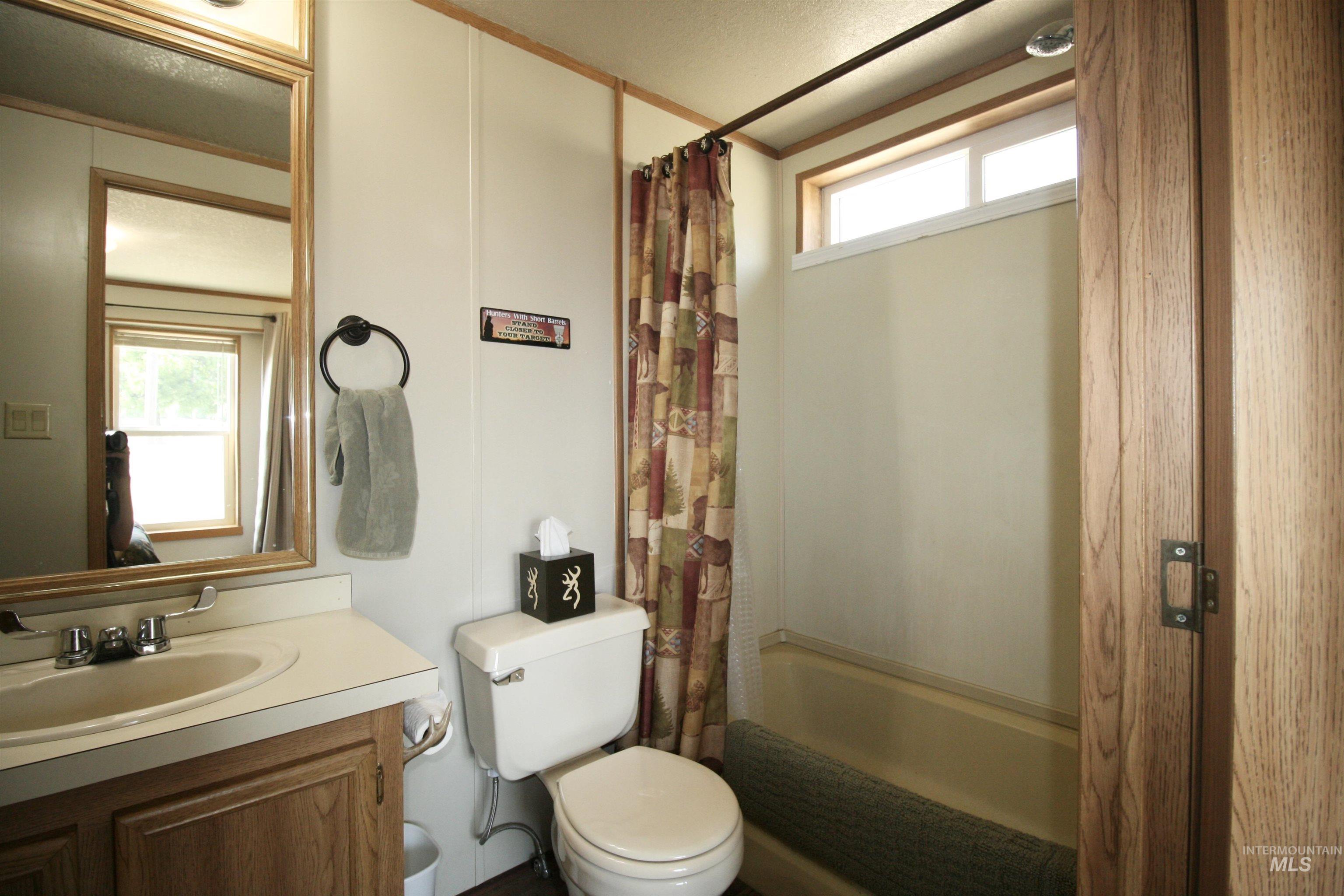 1303 Florence Drive, Jordan Valley, Oregon 97910, 2 Bedrooms, 2 Bathrooms, Residential For Sale, Price $119,900, 98960108