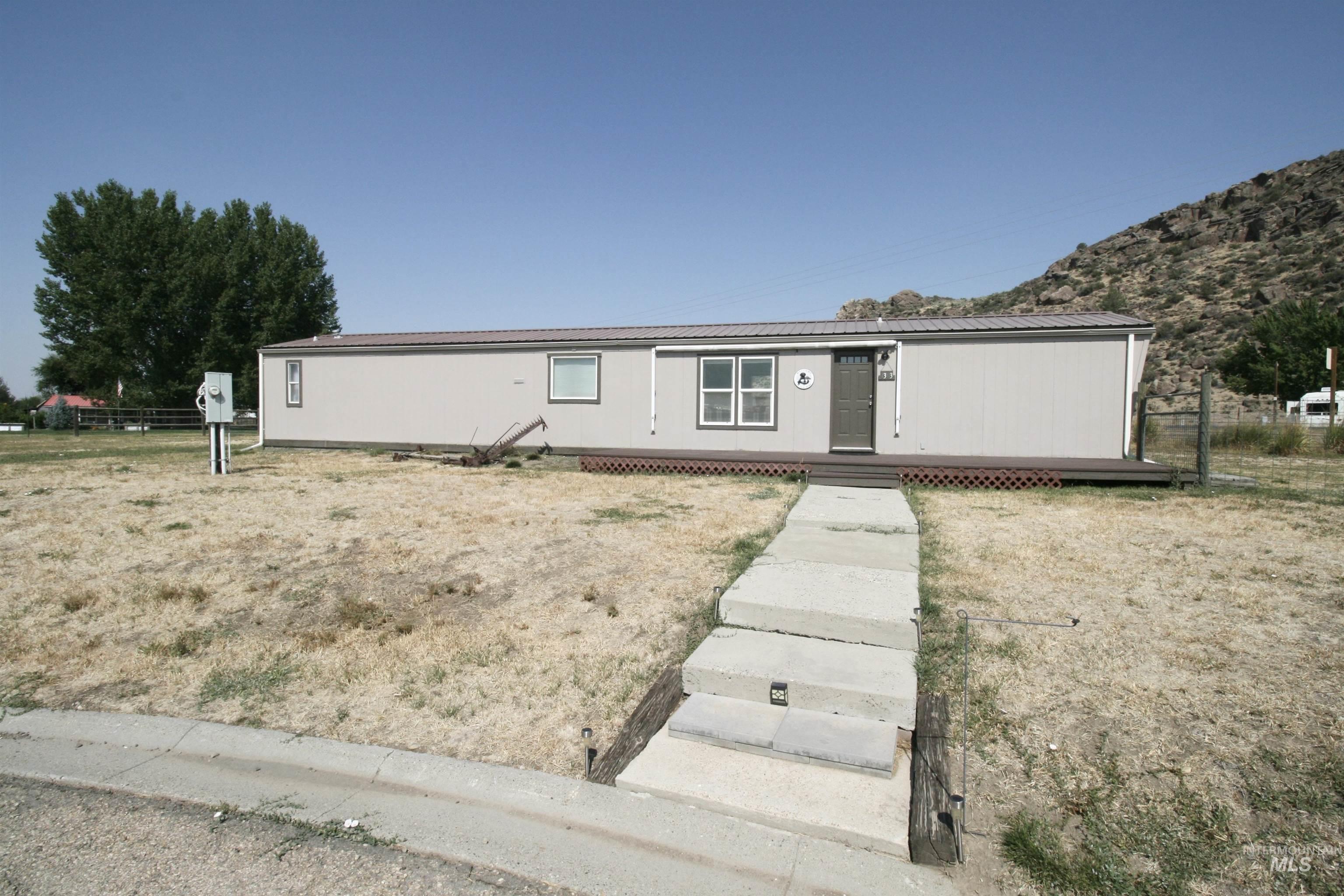 1303 Florence Drive, Jordan Valley, Oregon 97910, 2 Bedrooms, 2 Bathrooms, Residential For Sale, Price $129,000,MLS 98960108