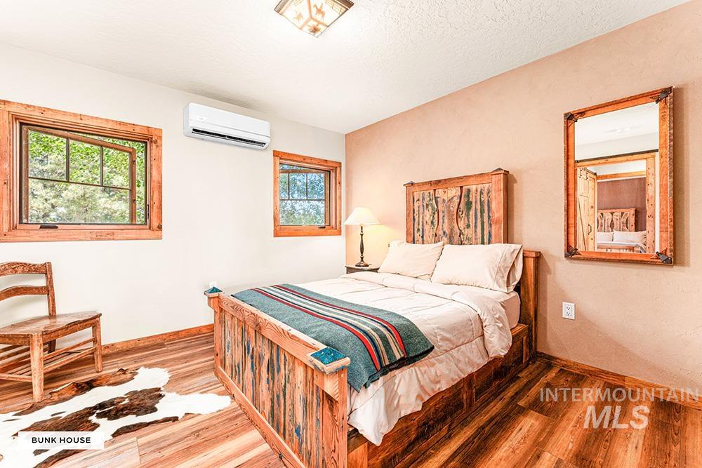 999 N Cow Horse Dr, Kuna, Idaho 83634, 5 Bedrooms, 3.5 Bathrooms, Residential For Sale, Price $1,790,000, 98960162