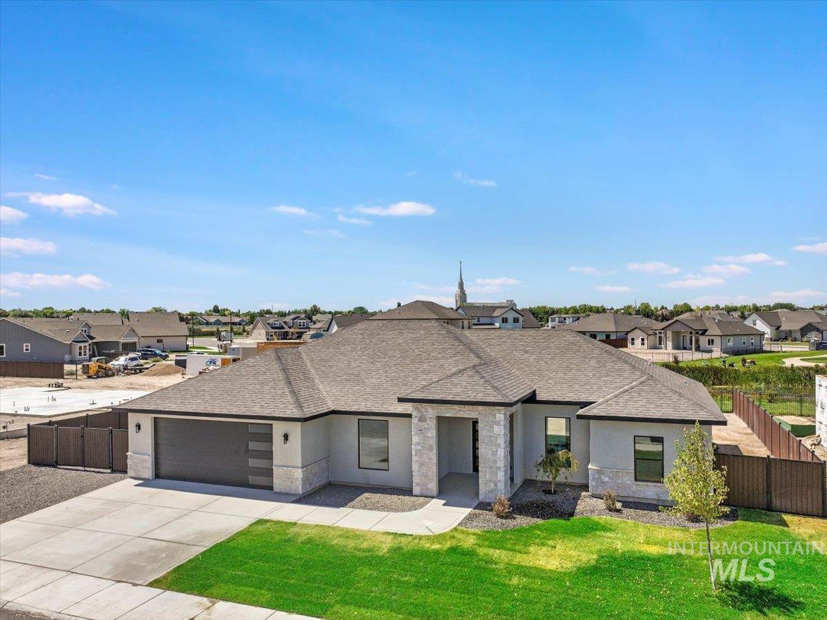 1597 Tule Dr, Twin Falls, Idaho 83301, 3 Bedrooms, 2 Bathrooms, Residential For Sale, Price $520,000, 98960208