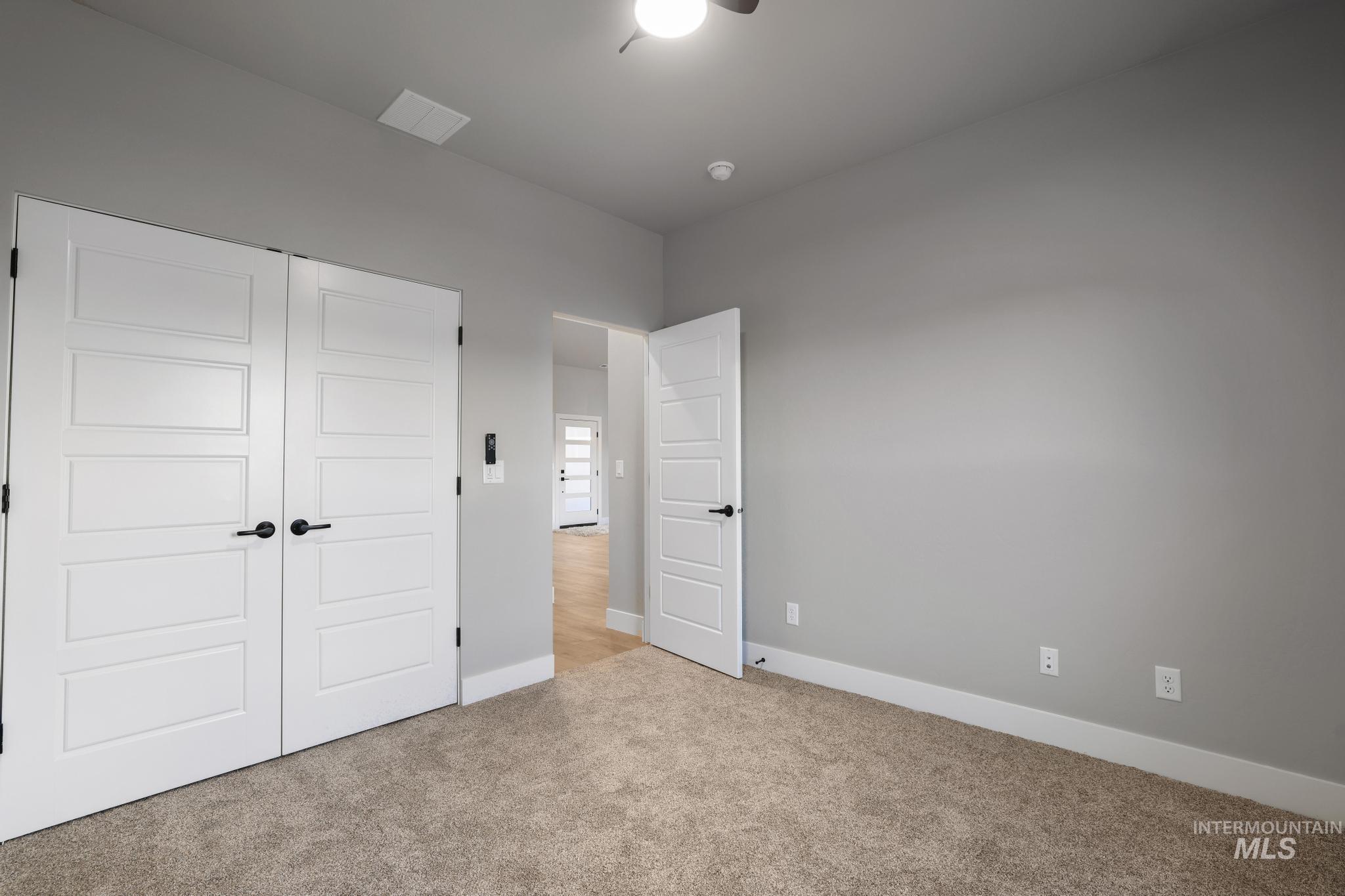 1597 Tule Dr, Twin Falls, Idaho 83301, 3 Bedrooms, 2 Bathrooms, Residential For Sale, Price $520,000, 98960208