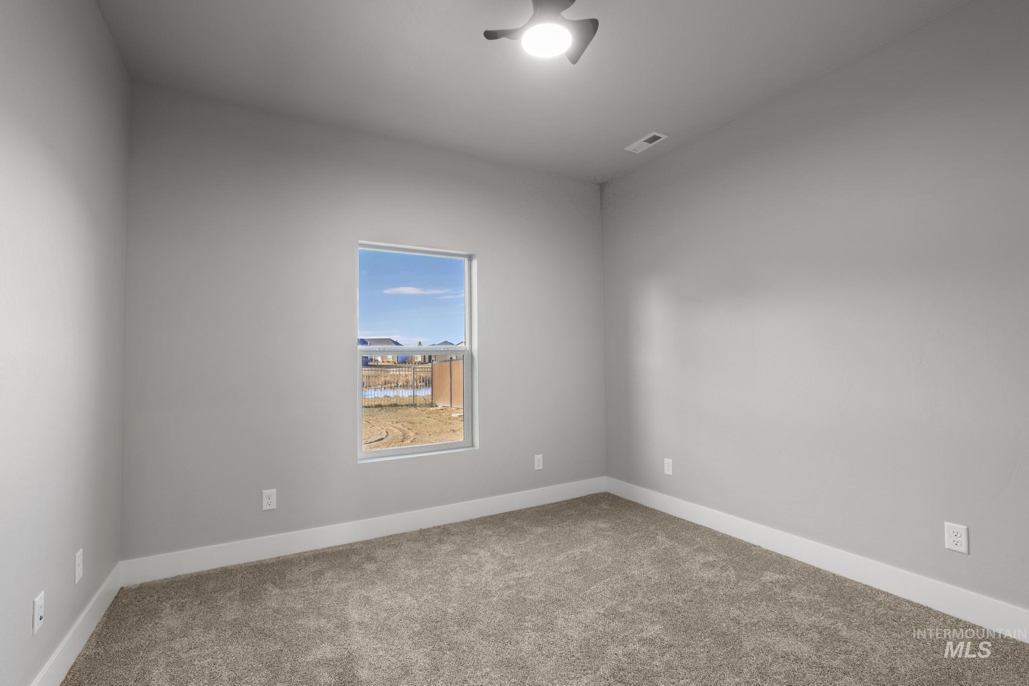 1597 Tule Dr, Twin Falls, Idaho 83301, 3 Bedrooms, 2 Bathrooms, Residential For Sale, Price $520,000, 98960208