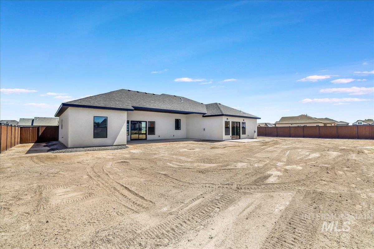 1597 Tule Dr, Twin Falls, Idaho 83301, 3 Bedrooms, 2 Bathrooms, Residential For Sale, Price $520,000, 98960208