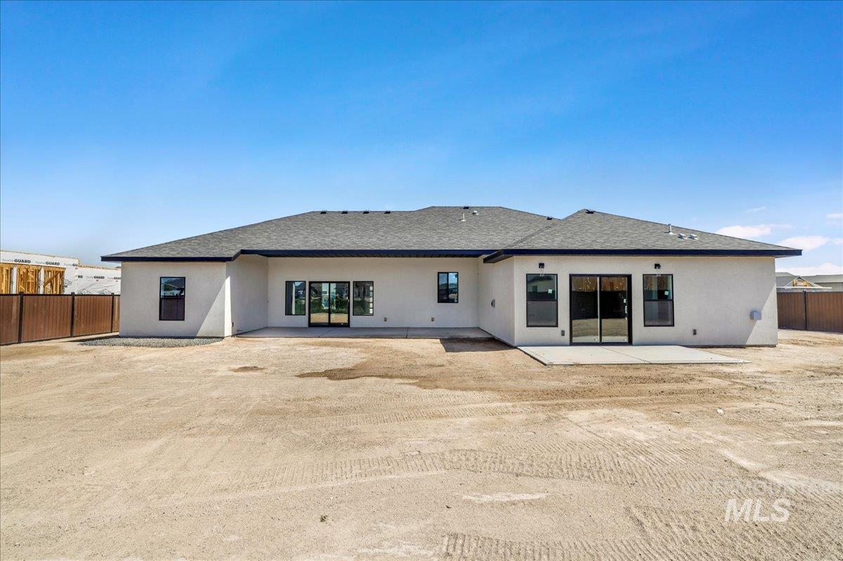 1597 Tule Dr, Twin Falls, Idaho 83301, 3 Bedrooms, 2 Bathrooms, Residential For Sale, Price $520,000, 98960208