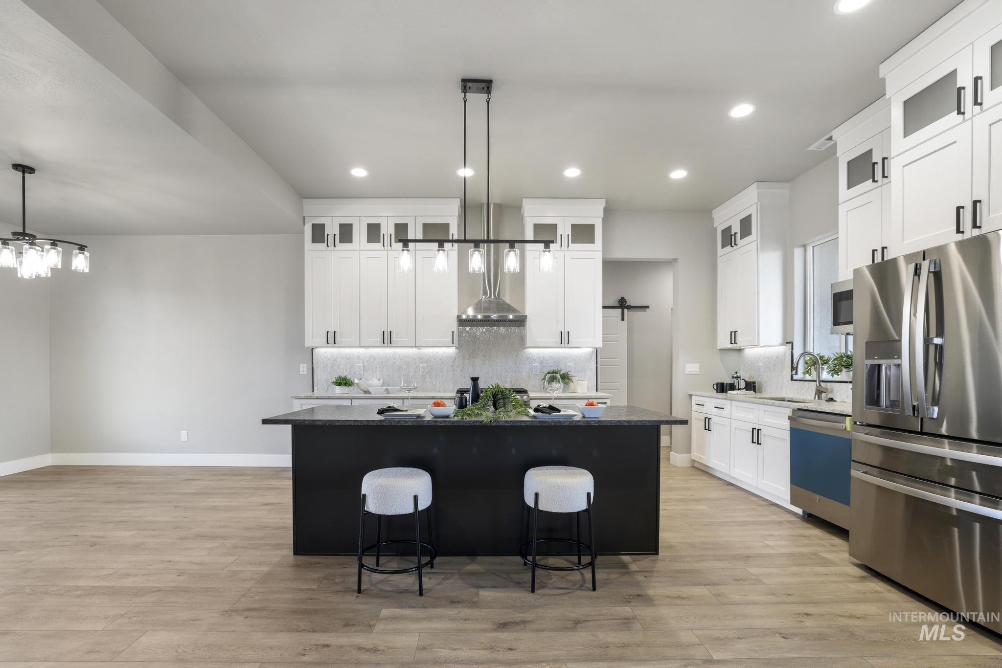 1597 Tule Dr, Twin Falls, Idaho 83301, 3 Bedrooms, 2 Bathrooms, Residential For Sale, Price $520,000, 98960208