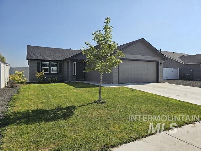 18560 White Rose Pl, Nampa, Idaho 83687, 3 Bedrooms, 2 Bathrooms, Residential For Sale, Price $379,500,MLS 98960210