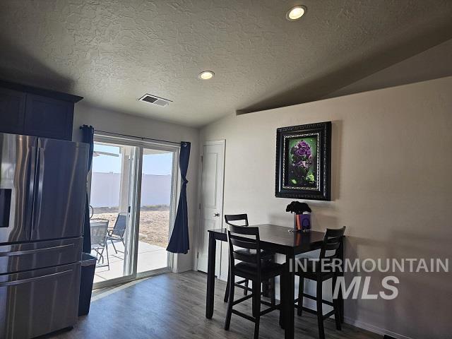 18560 White Rose Pl, Nampa, Idaho 83687, 3 Bedrooms, 2 Bathrooms, Residential For Sale, Price $379,500,MLS 98960210