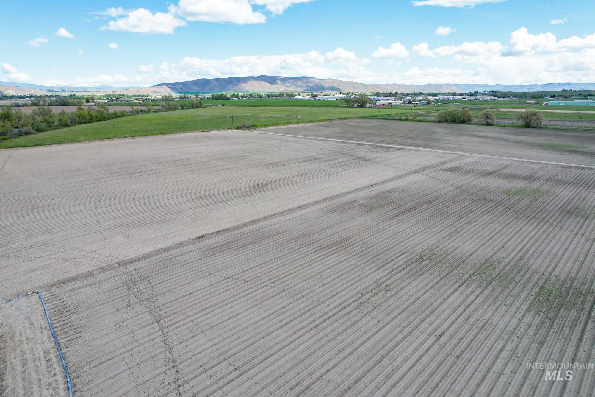 TBD Airport Road, Weiser, Idaho 83672, Land For Sale, Price $1,290,000, 98960218