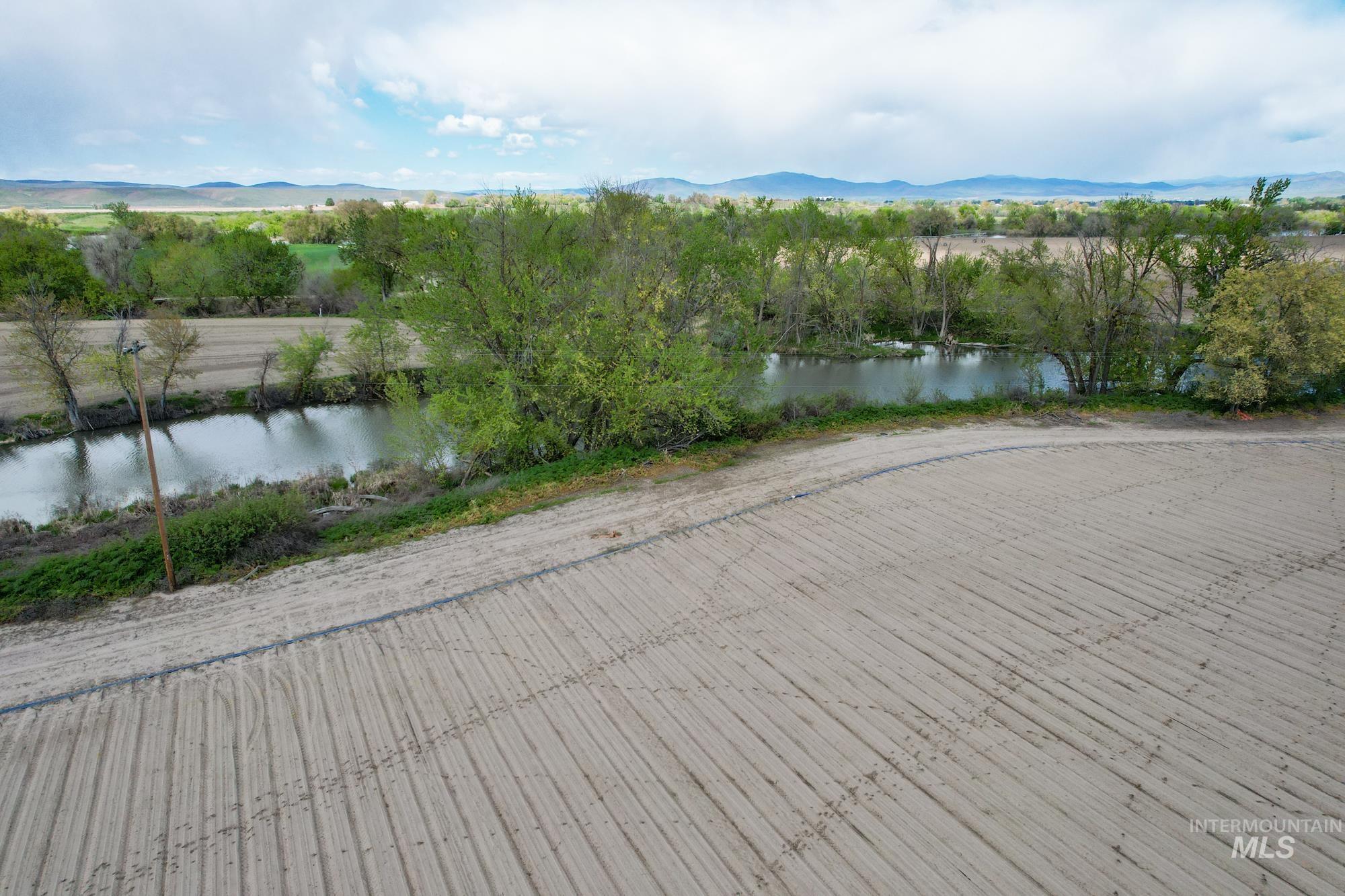 TBD Airport Road, Weiser, Idaho 83672, Land For Sale, Price $1,290,000, 98960218