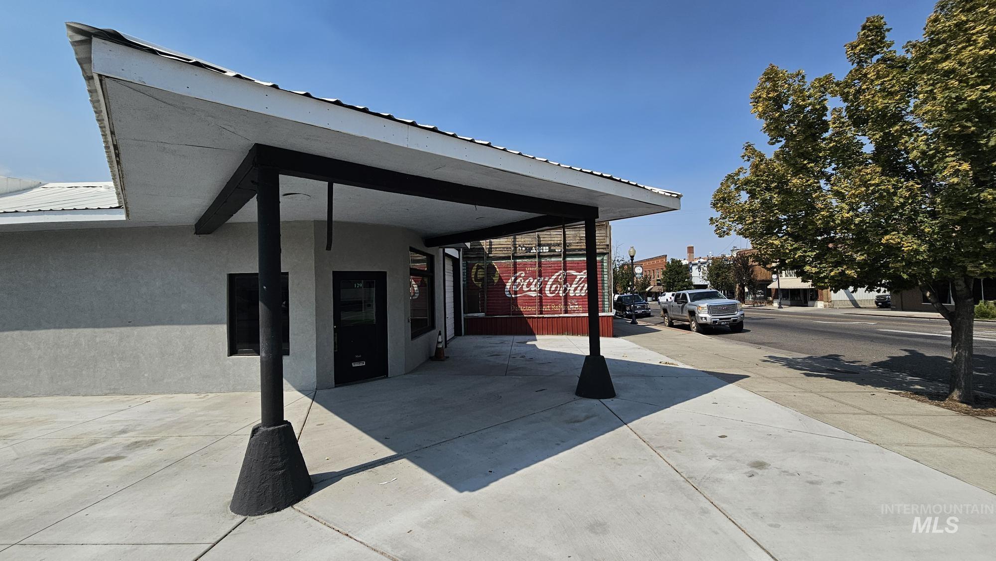 129 Broadway Ave S, Buhl, Idaho 83316, Business/Commercial For Sale, Price $412,000,MLS 98960227