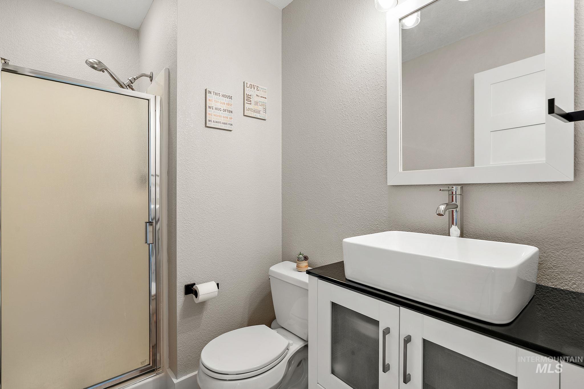 5363 N Hickory Run Ave., Boise, Idaho 83713-2498, 5 Bedrooms, 4 Bathrooms, Residential For Sale, Price $860,000,MLS 98960238