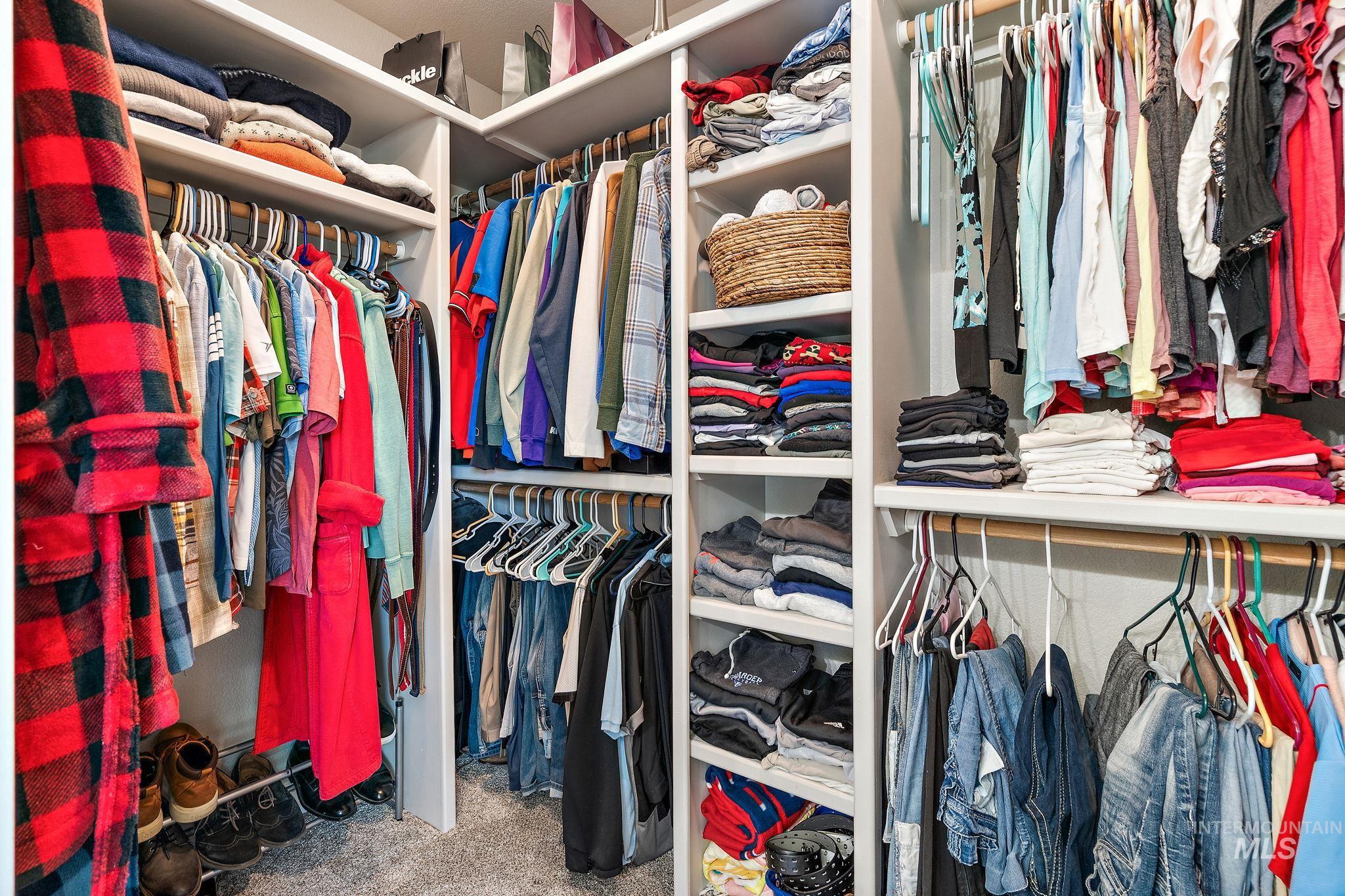 5363 N Hickory Run Ave., Boise, Idaho 83713-2498, 5 Bedrooms, 4 Bathrooms, Residential For Sale, Price $860,000,MLS 98960238