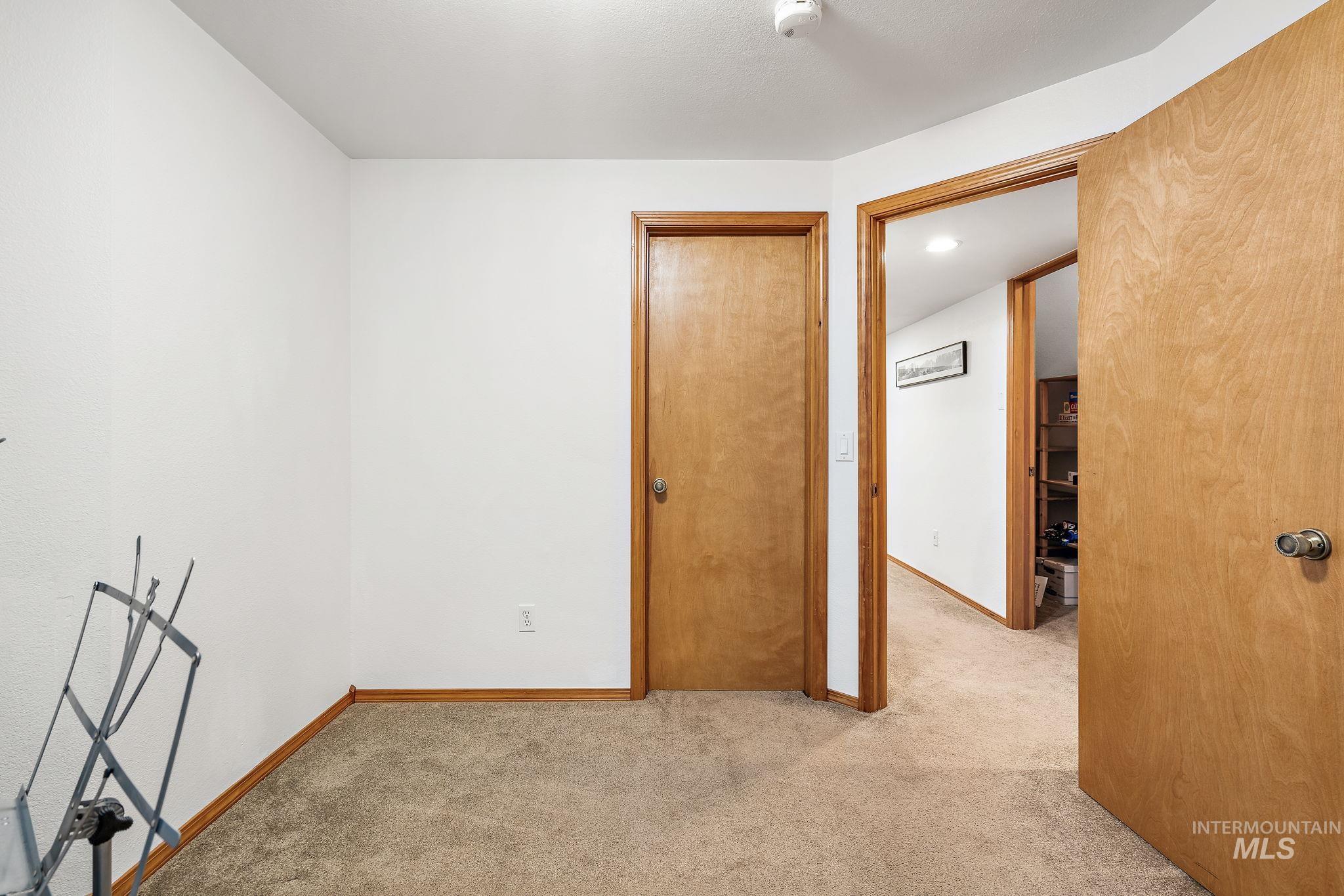 5363 N Hickory Run Ave., Boise, Idaho 83713-2498, 5 Bedrooms, 4 Bathrooms, Residential For Sale, Price $860,000,MLS 98960238