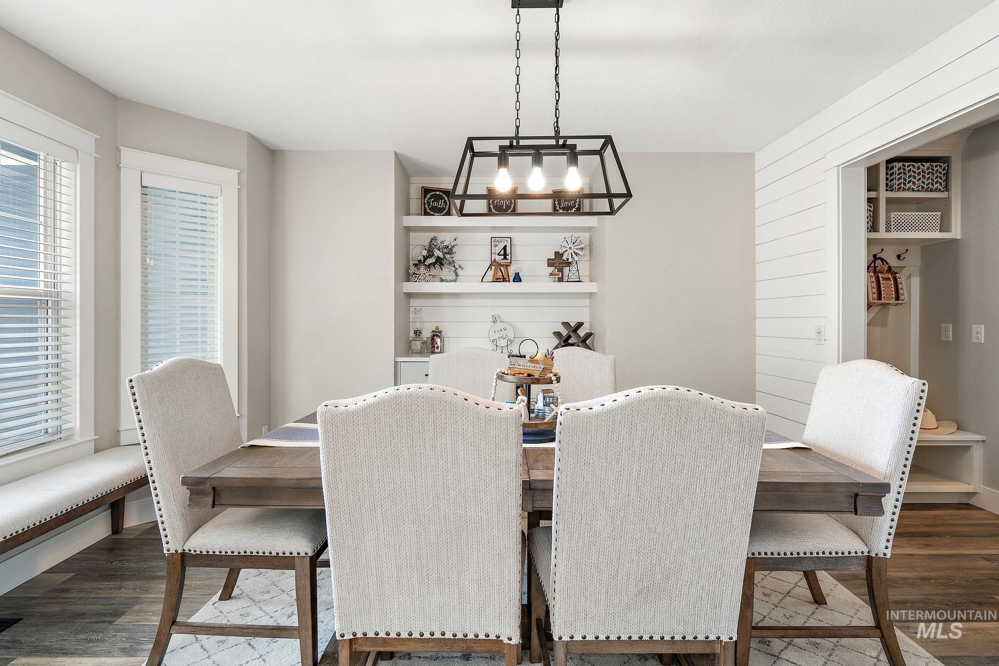 5363 N Hickory Run Ave., Boise, Idaho 83713-2498, 5 Bedrooms, 4 Bathrooms, Residential For Sale, Price $860,000,MLS 98960238