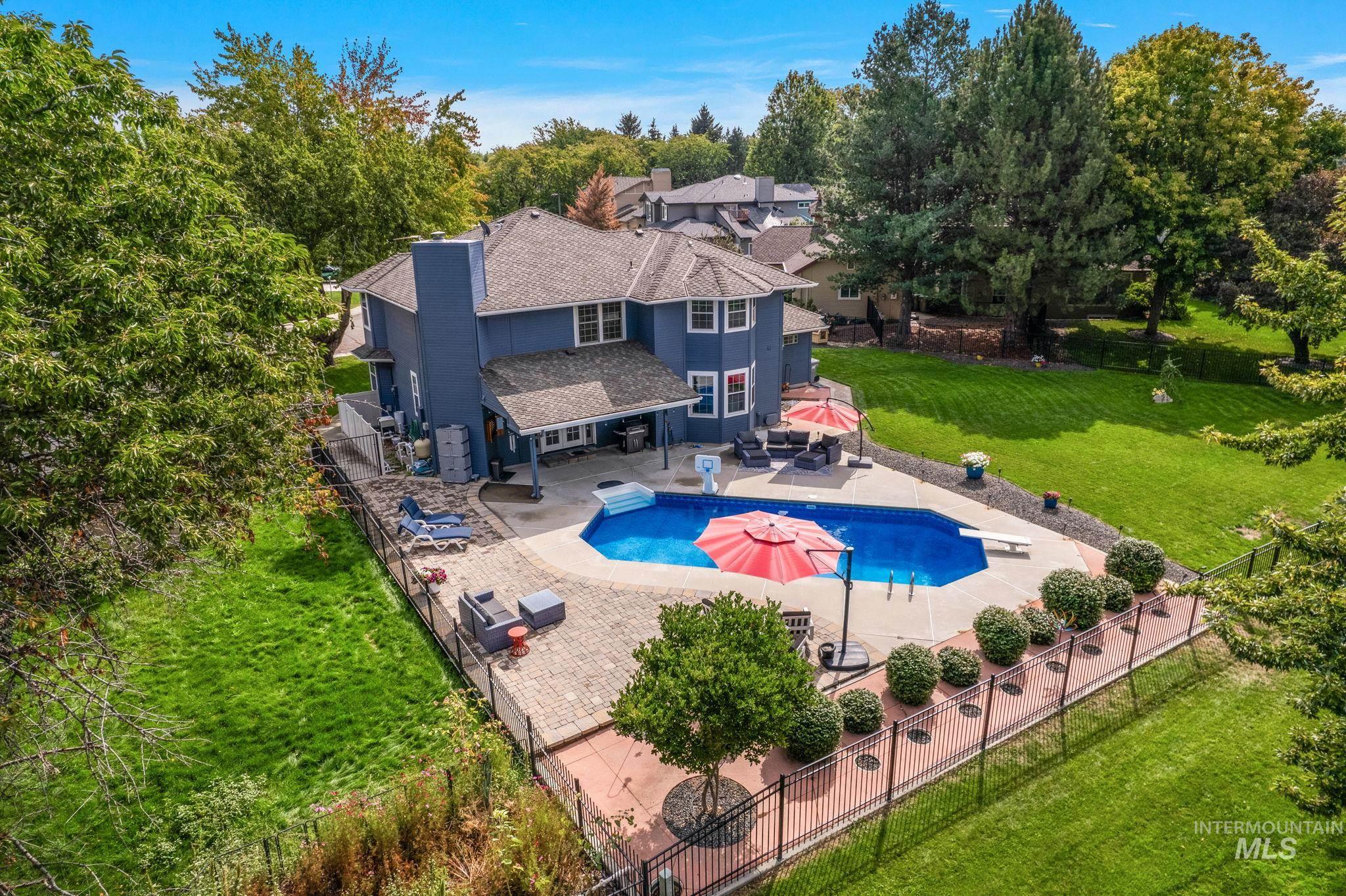 5363 N Hickory Run Ave., Boise, Idaho 83713-2498, 5 Bedrooms, 4 Bathrooms, Residential For Sale, Price $860,000,MLS 98960238