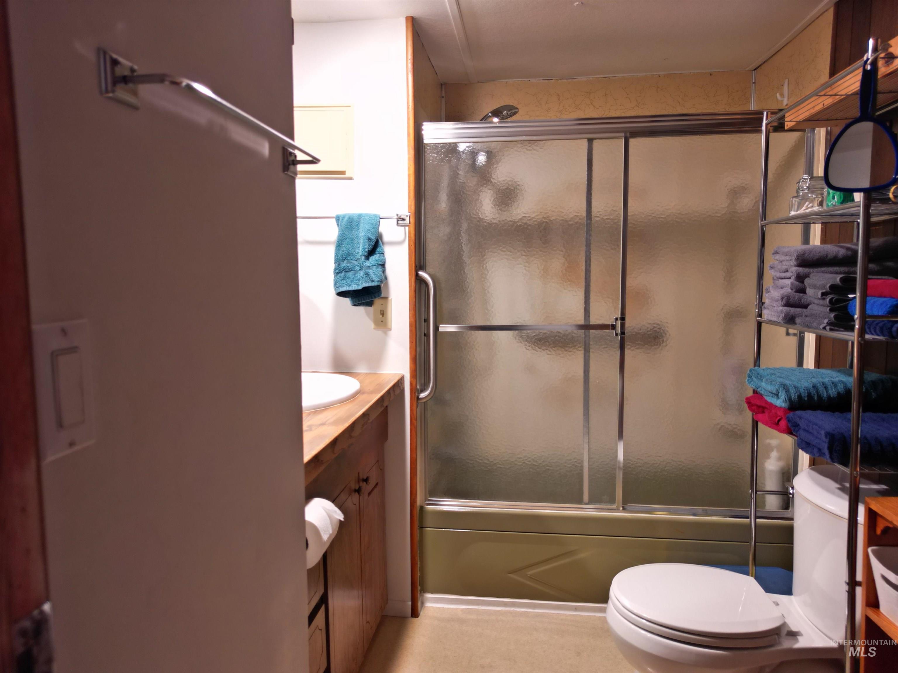 8395 Hwy 21, Lowman, Idaho 83637, 2 Bedrooms, 2 Bathrooms, Residential For Sale, Price $249,000,MLS 98960268