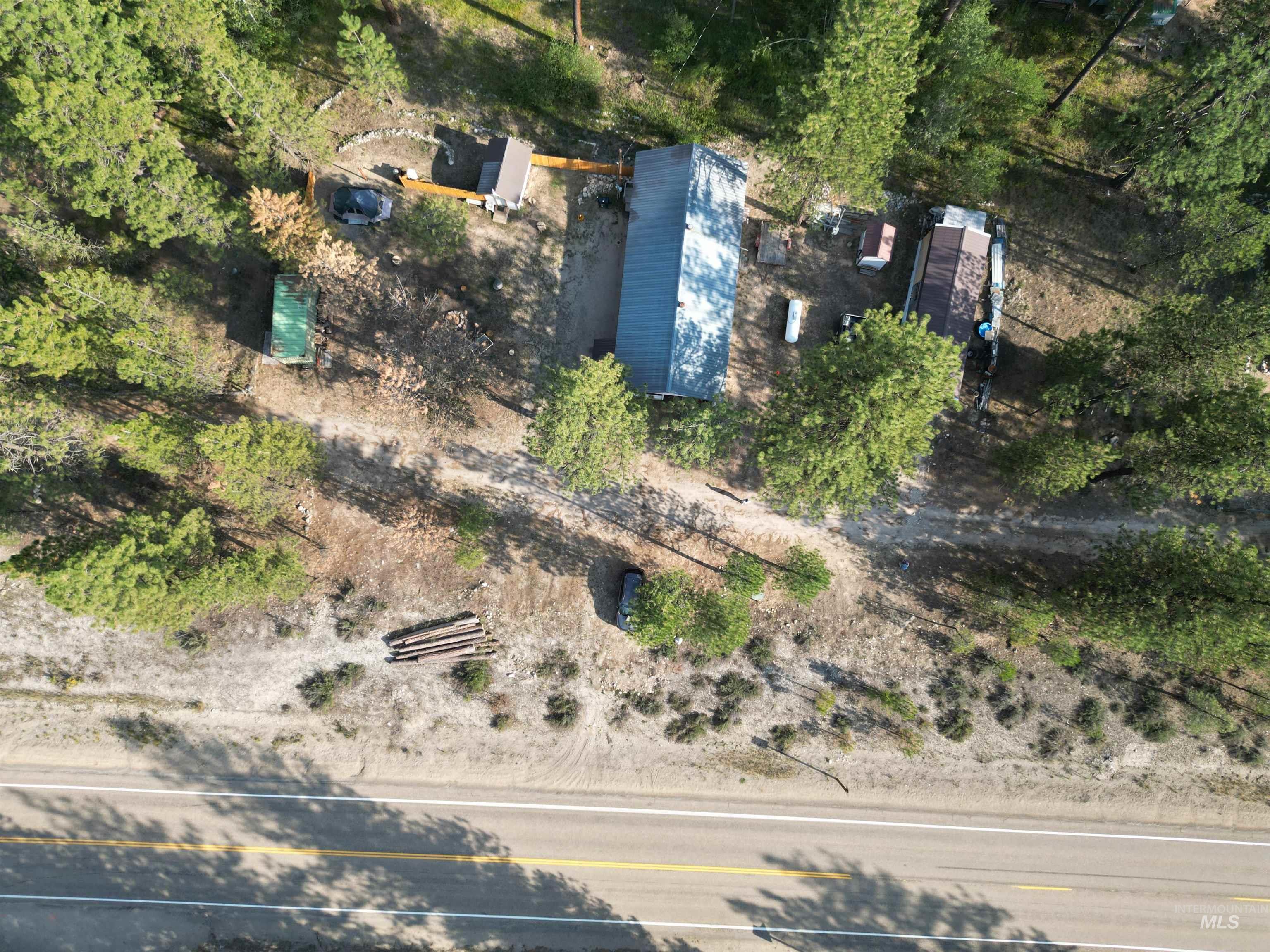 8395 Hwy 21, Lowman, Idaho 83637, 2 Bedrooms, 2 Bathrooms, Residential For Sale, Price $249,000,MLS 98960268