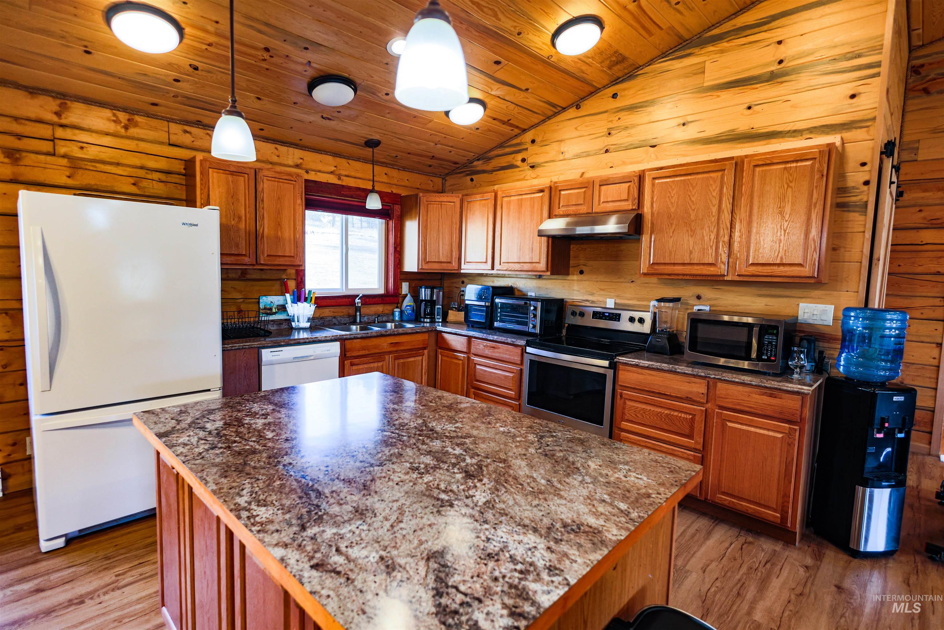 830 Leitch Creek Rd, Kooskia, Idaho 83539, 4 Bedrooms, 2 Bathrooms, Residential For Sale, Price $689,000,MLS 98960284