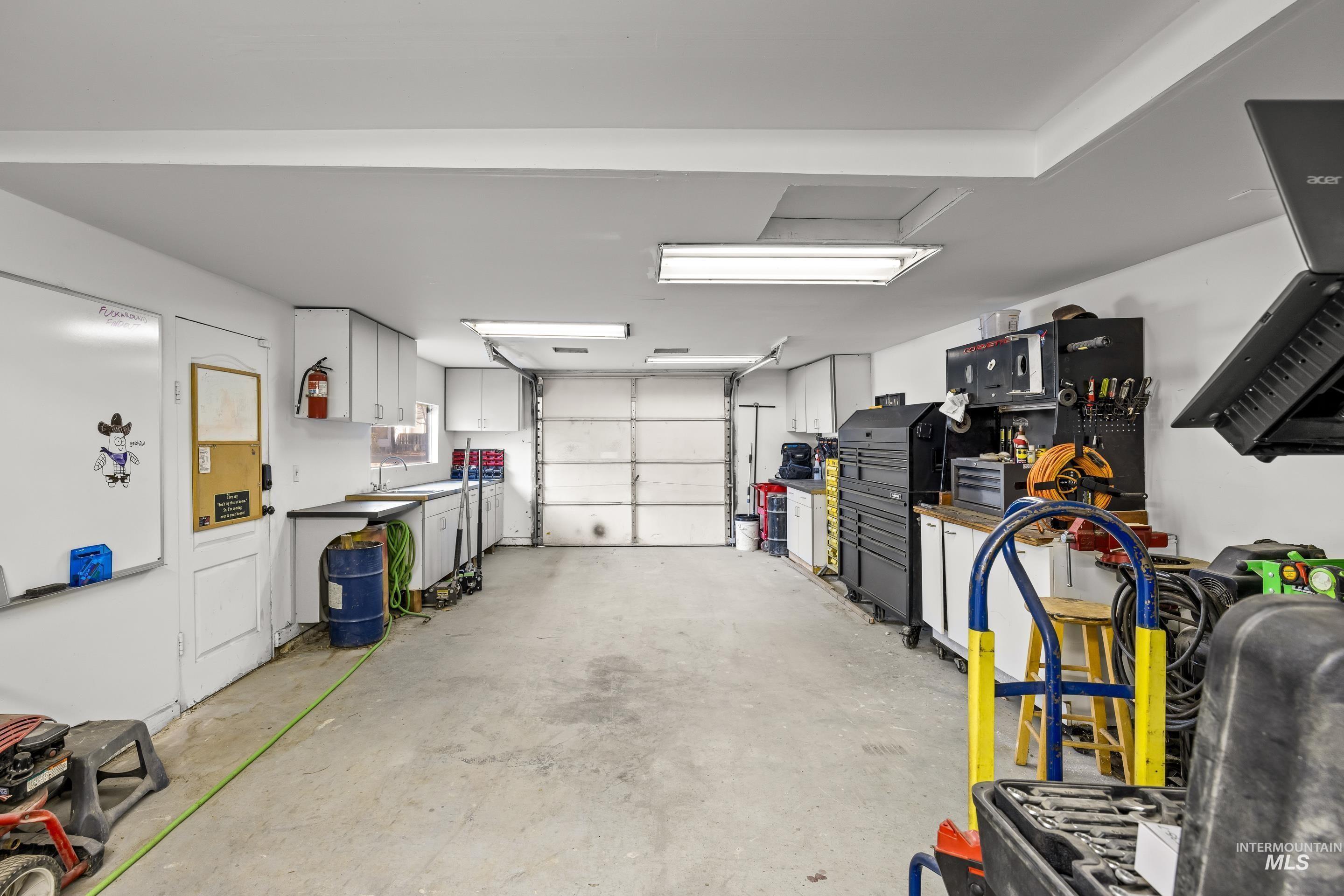 77 N Yale, Nampa, Idaho 83651, 6 Bedrooms, 2 Bathrooms, Residential For Sale, Price $479,800,MLS 98960302